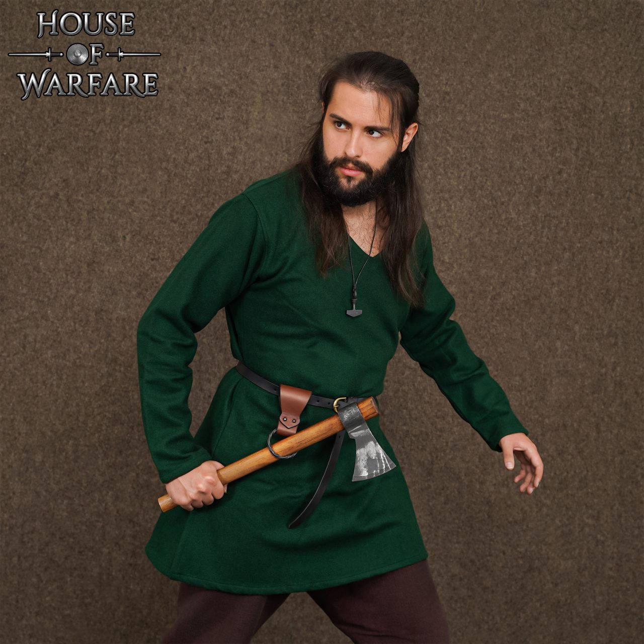 Imagen única de: Rana Medieval de Cuero con Anillo de Hierro Torcido Forjado a Mano - Porta Cinturón Marrón para Hachas, Espadas y Herramientas - 6 "x1.5"