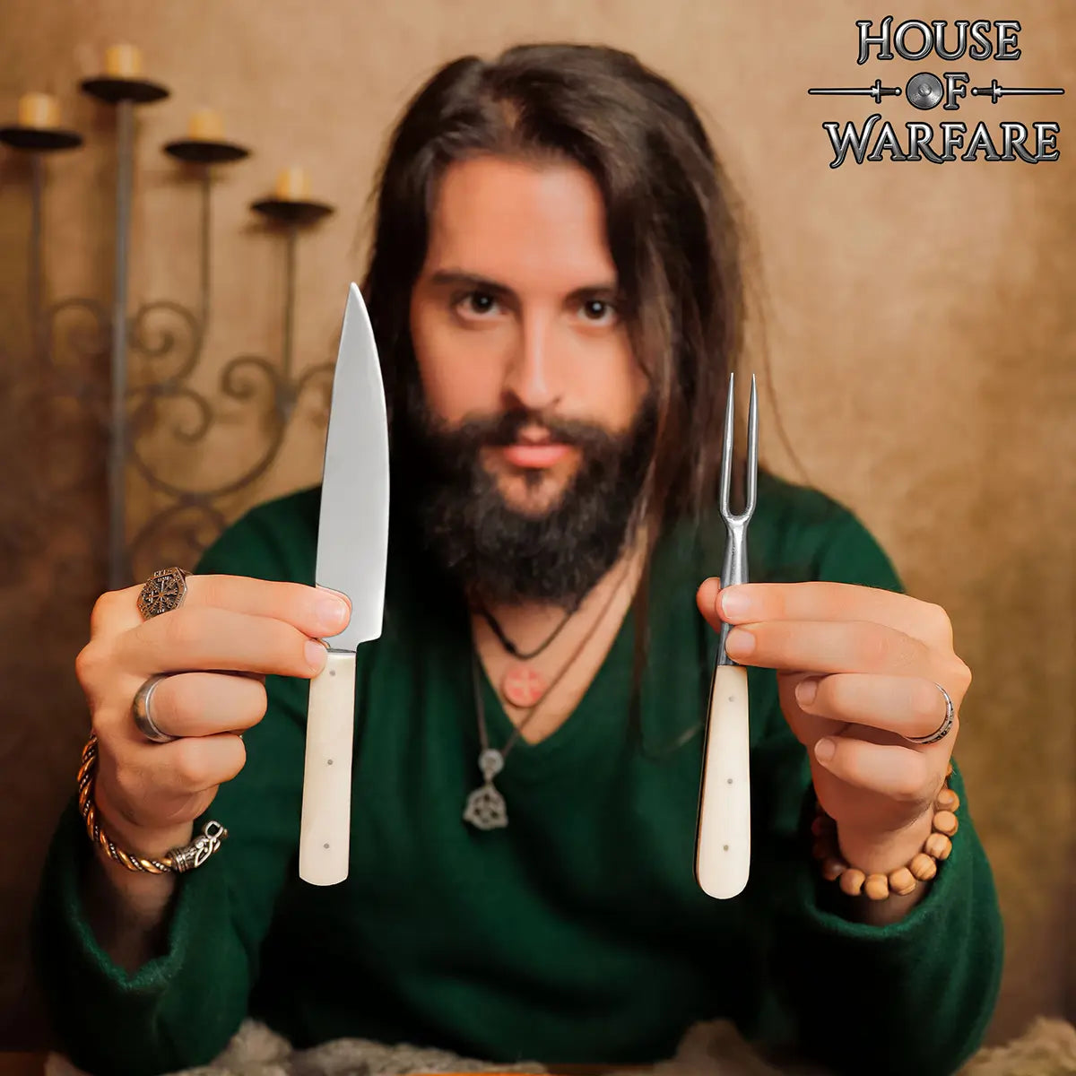 Cuchillo y tenedor medieval con mango de hueso - imagen 11