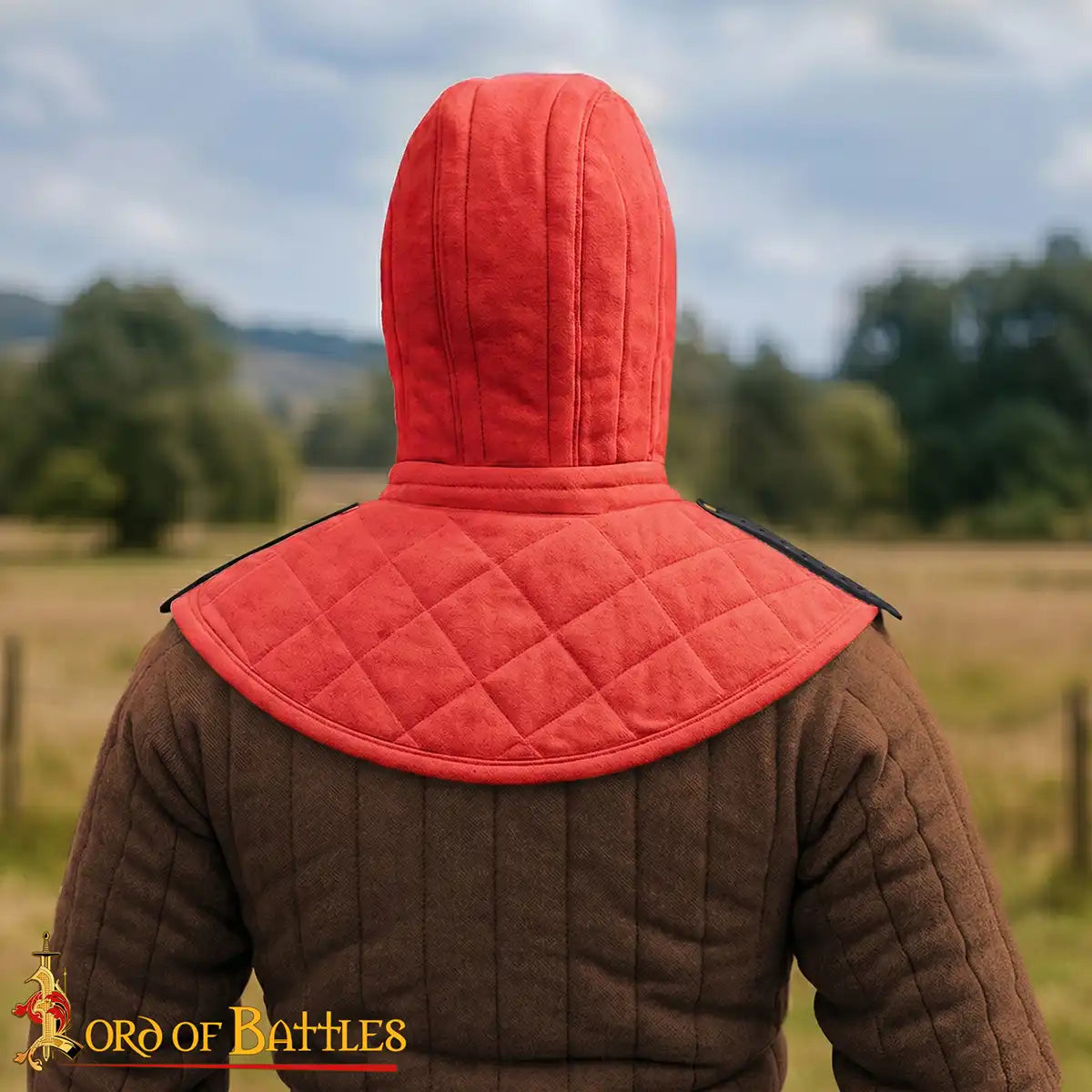 Imagen única de: Capucha medieval acolchada de 3 capas con cuello - Con Defecto