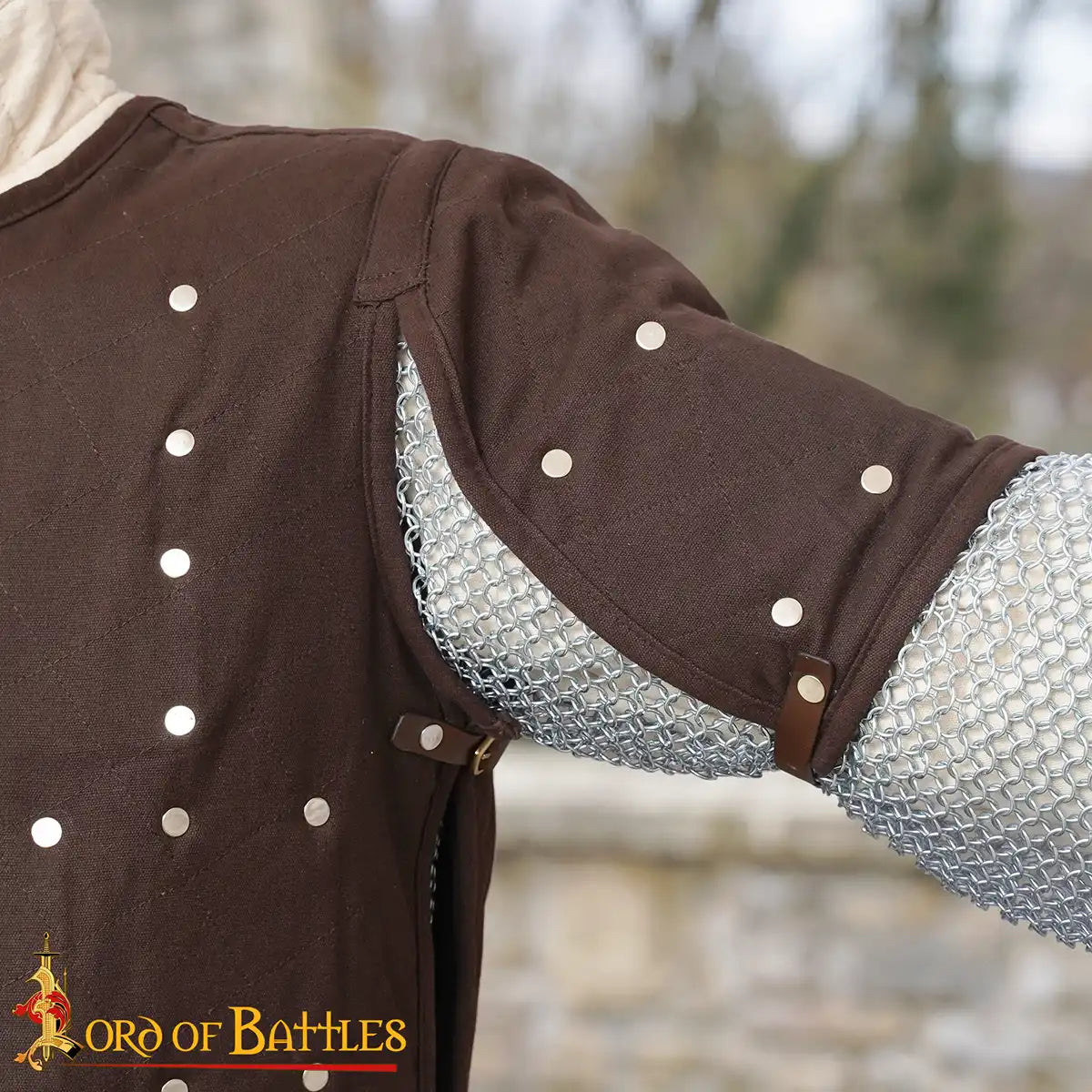 Brigantina medieval (siglos XIV–XVI) con placas de acero y cuerpo de algodón - imagen 7