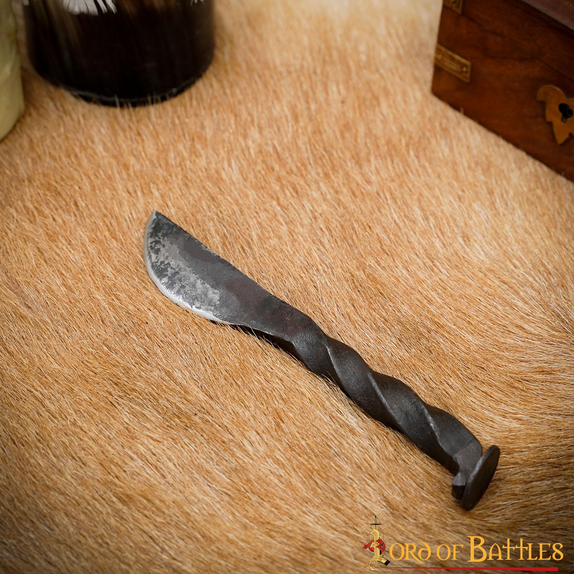 Cuchillo forjado a mano de clavo de ferrocarril con mango torcido - imagen 15