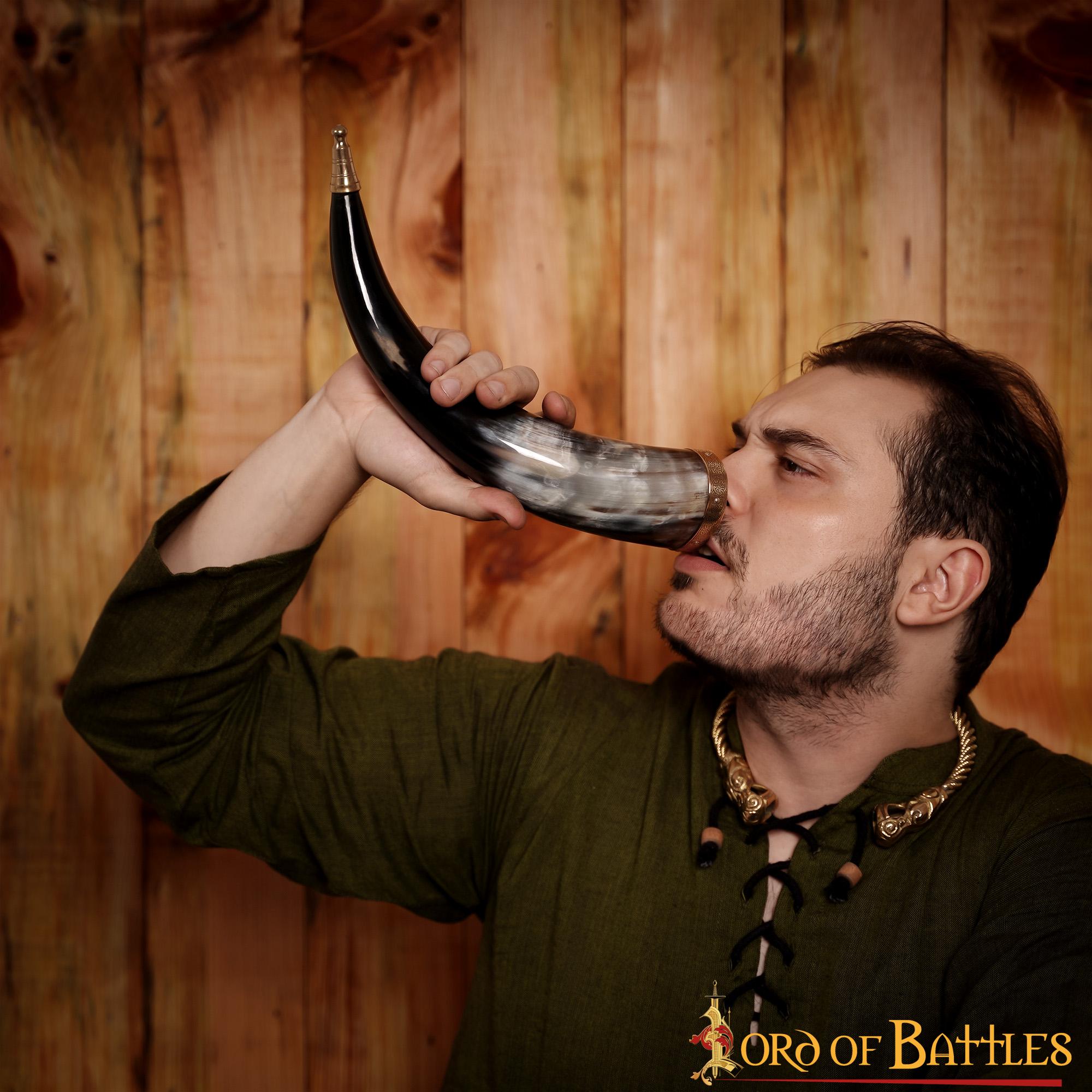 Cuerno vikingo de beber 300–400 ml con remates de latón - imagen 10