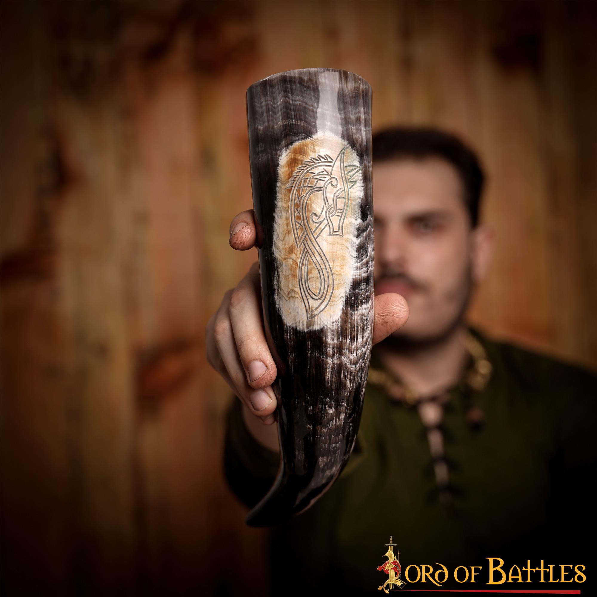 Cuerno de beber Sea Horse — 400–500 ml, artesanal de cuerno de buey auténtico - imagen 11