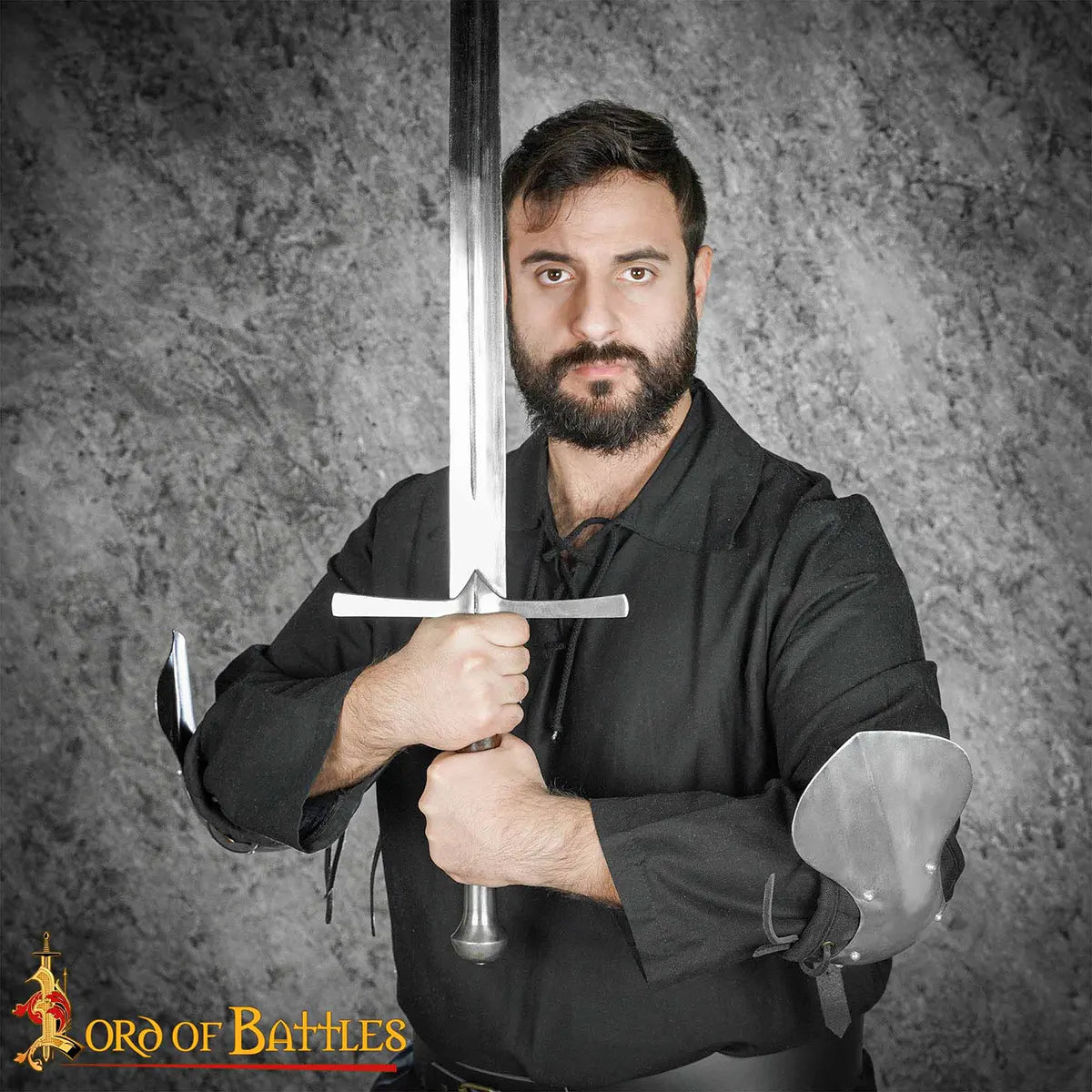 Codera medieval de acero con forro acolchado