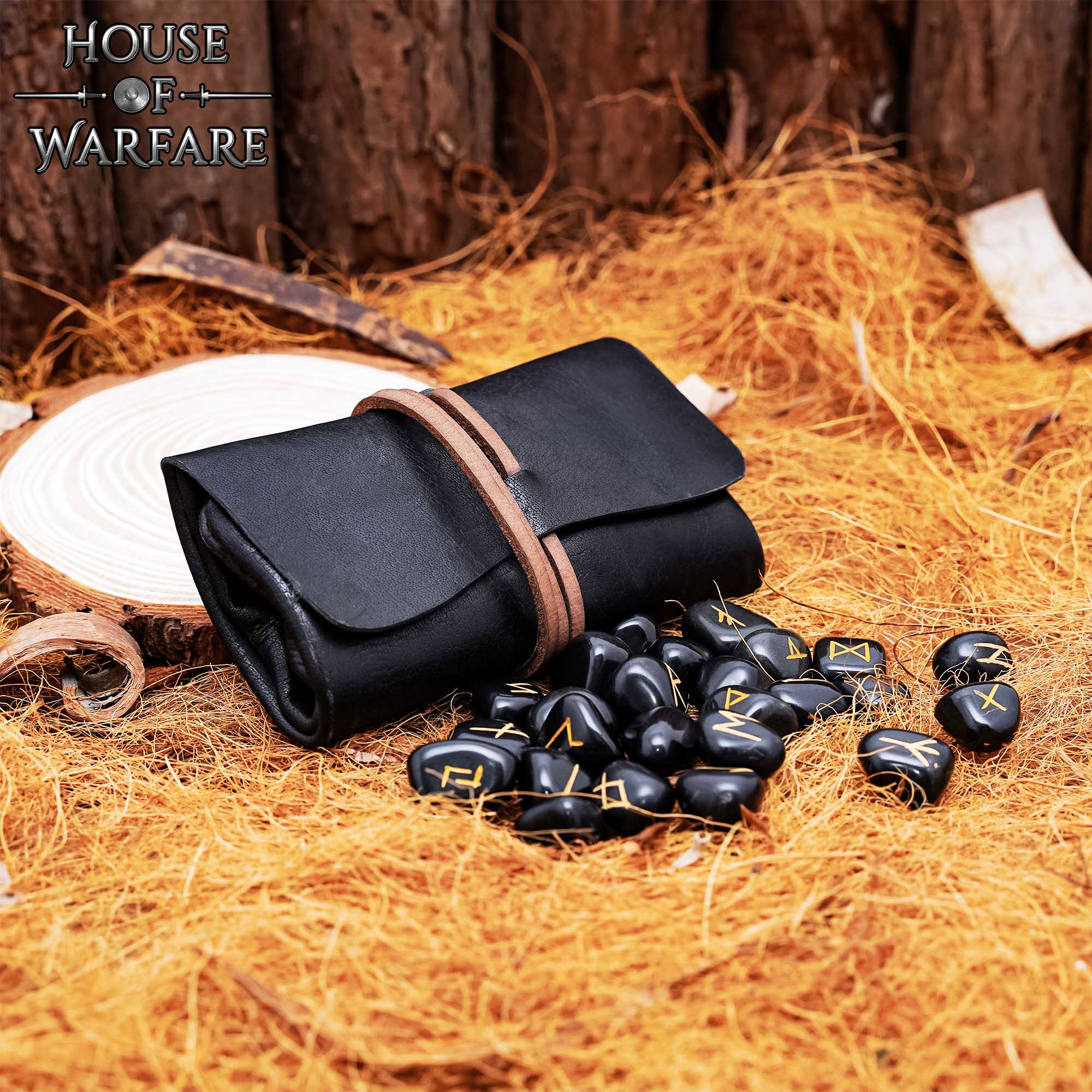 Imagen única de: Juego de Piedras Rúnicas Vikingas con Estuche de Cuero Negro - Adivinación y Estrategia Nórdica