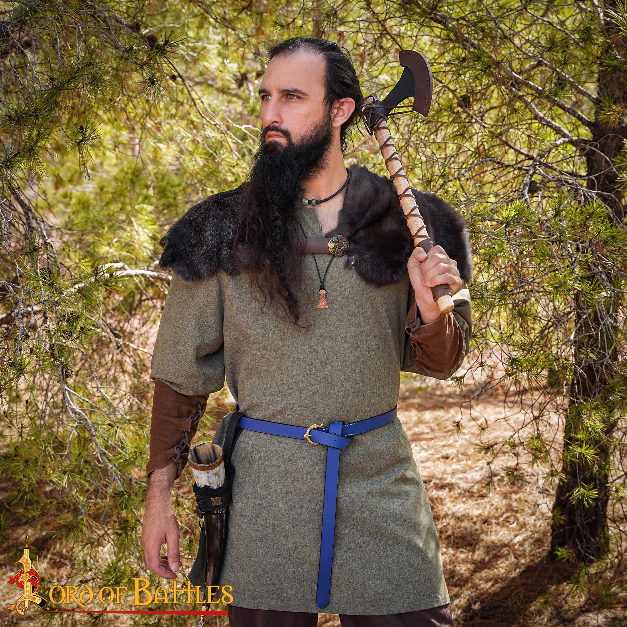 Hacha Vikinga Forjada a Mano - Cabeza de Acero Al Carbono con Mango de Madera Dura y Forrado de Cuero Auténtica Hacha de Batalla Nórdica para Larp, Camping y Exhibición - Imagen 16