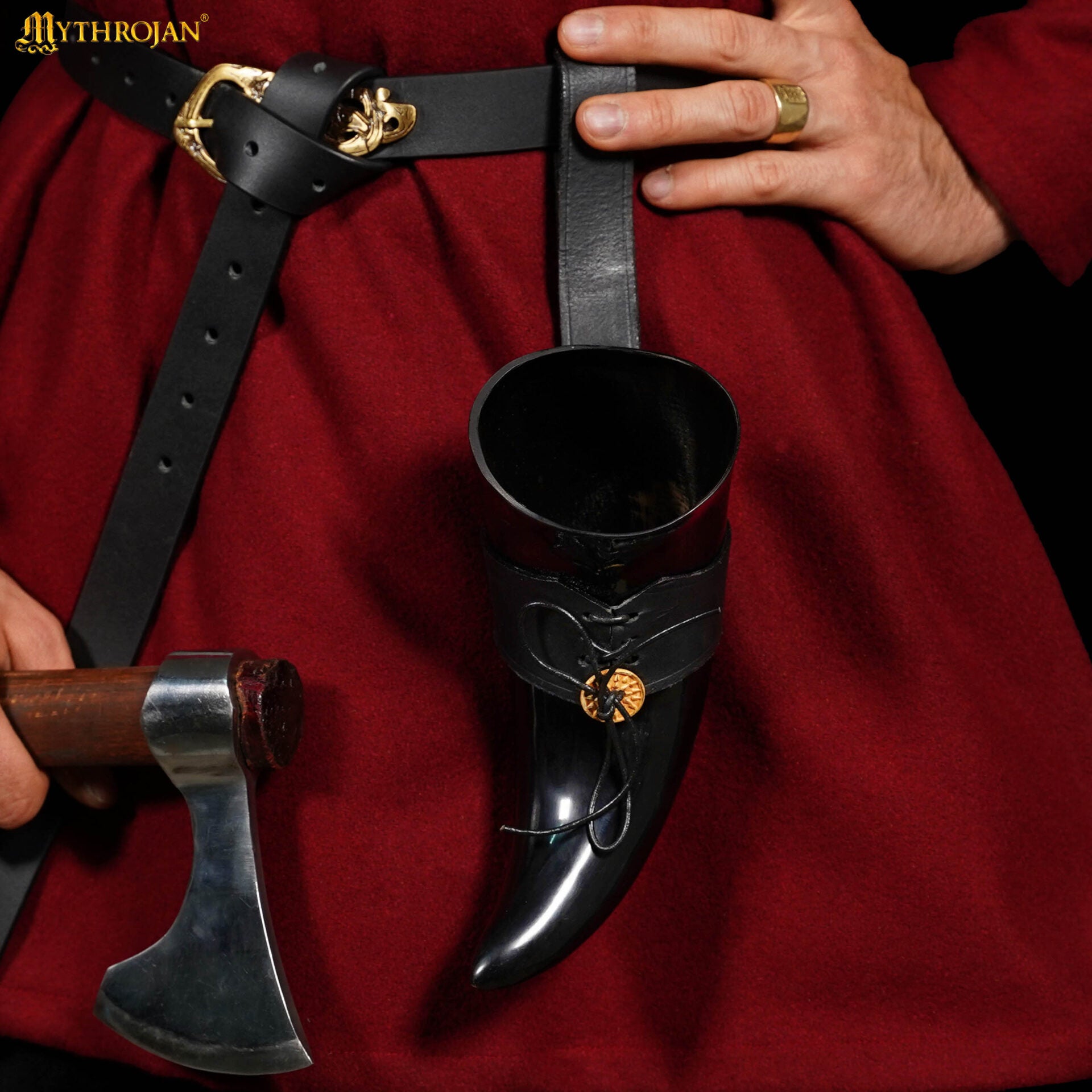 Cuerno vikingo para beber con soporte de cuero y medallón de latón - imagen 15