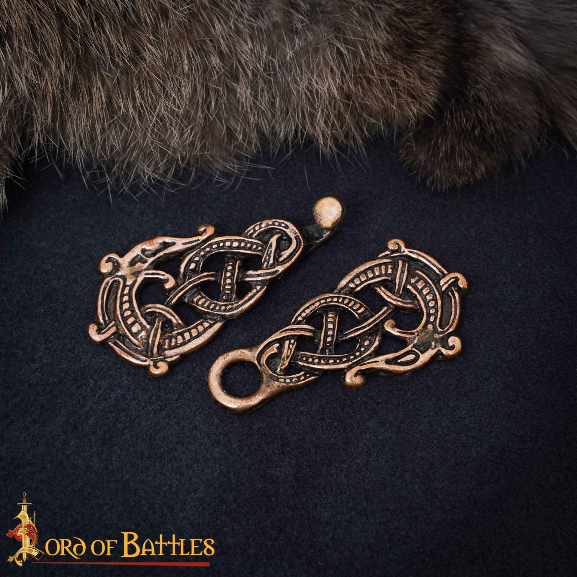 Broche vikingo de bronce en cera perdida - cierre doble con nudo - imagen 46