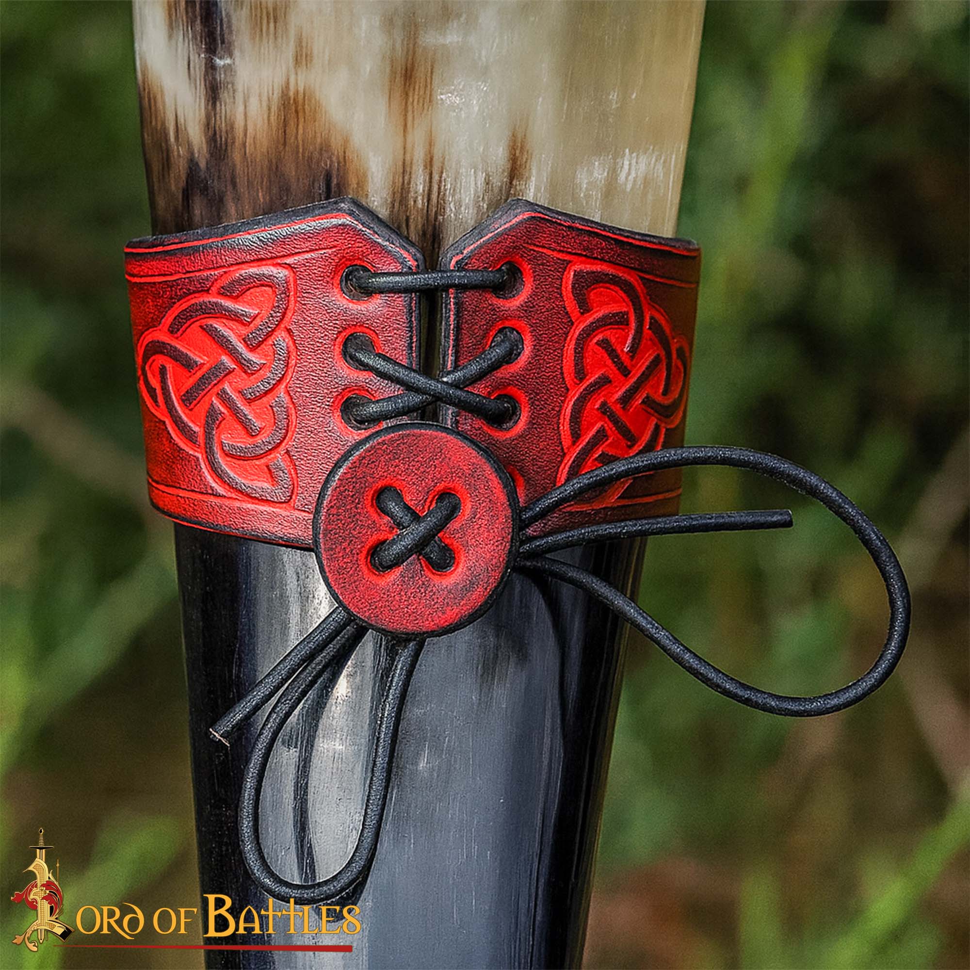 Cuerno de beber vikingo con funda de cuero y porta cinturón con nudo celta - imagen 52