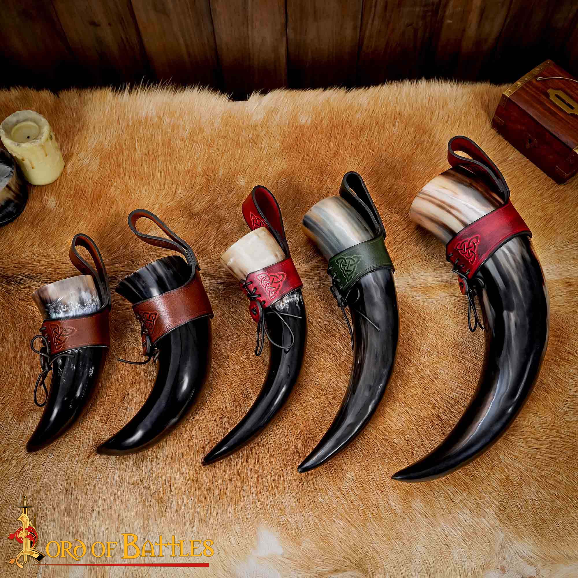 Cuerno de beber vikingo con funda de cuero y porta cinturón con nudo celta - imagen 32