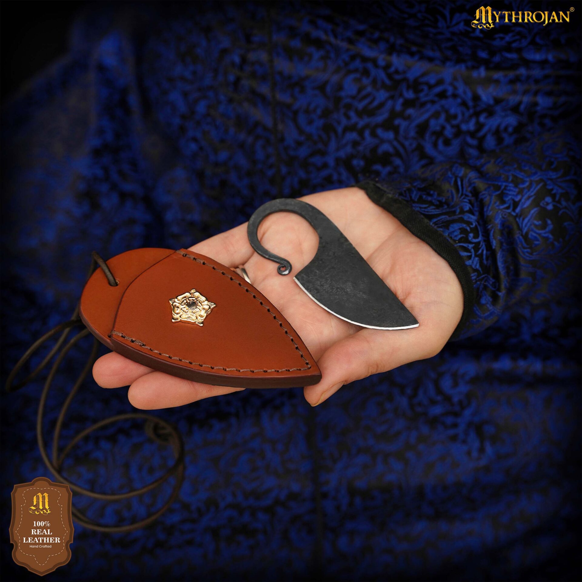 Cuchillo celta de anillo forjado a mano con funda de cuero - Tan With Decoration