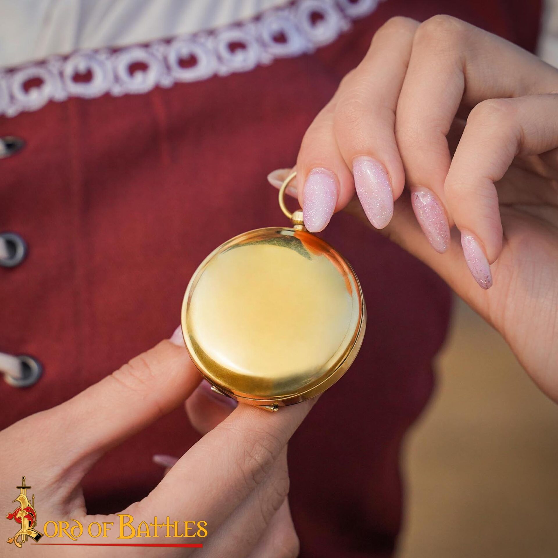 Brújula de Bolsillo de Latón para Aventureros - Instrumento de Navegación de Época - Imagen 8