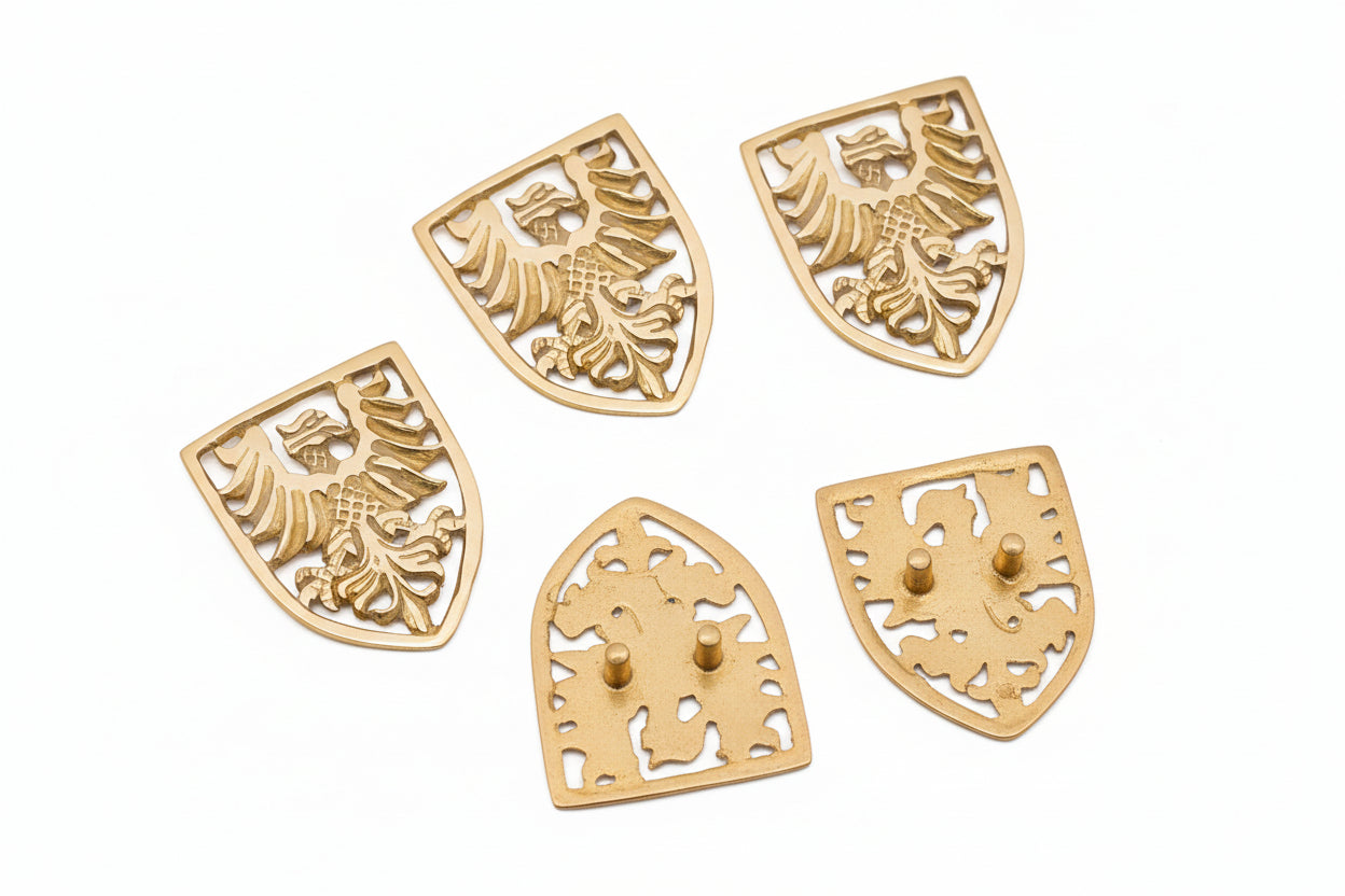 Escudo Heráldico de Águila Adornos de Latón - Juego de 5 Monturas Decorativas Medievales - Imagen 1