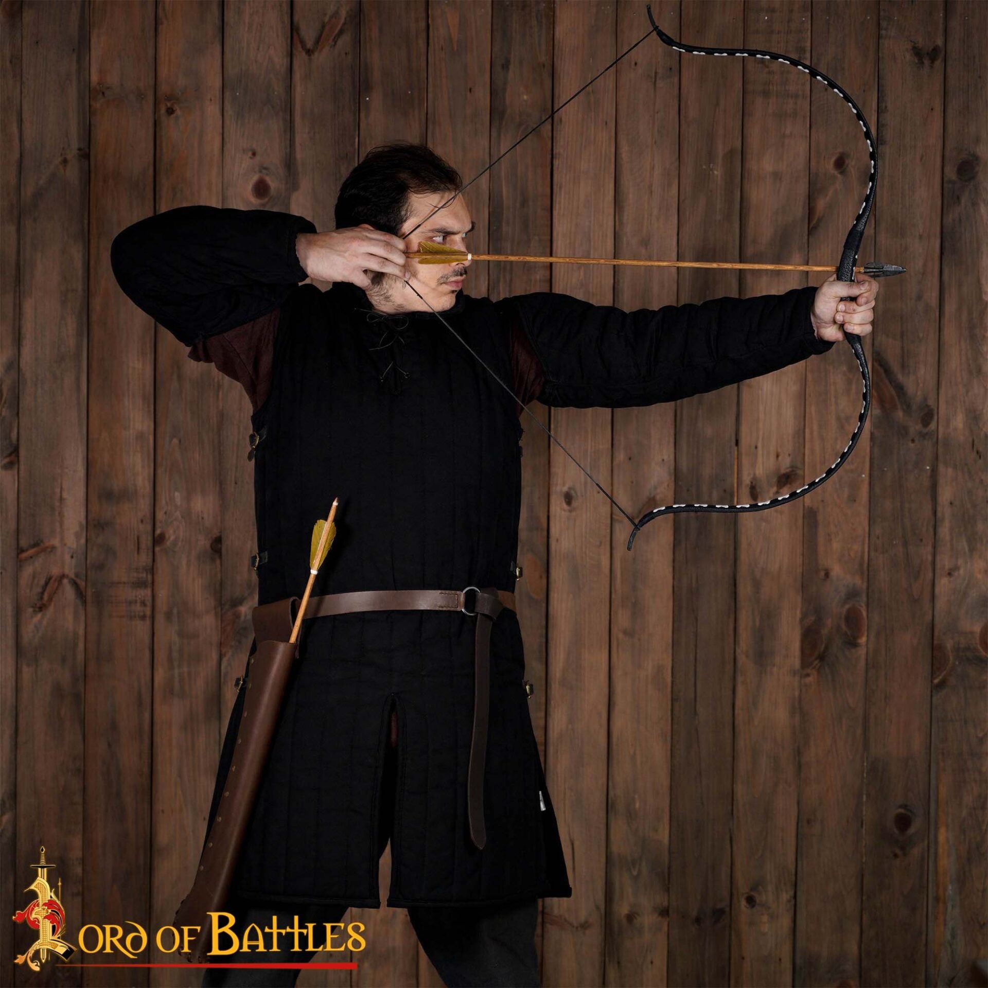 Carcaj de cinturón Artemis en piel genuina con remaches de latón - imagen 20