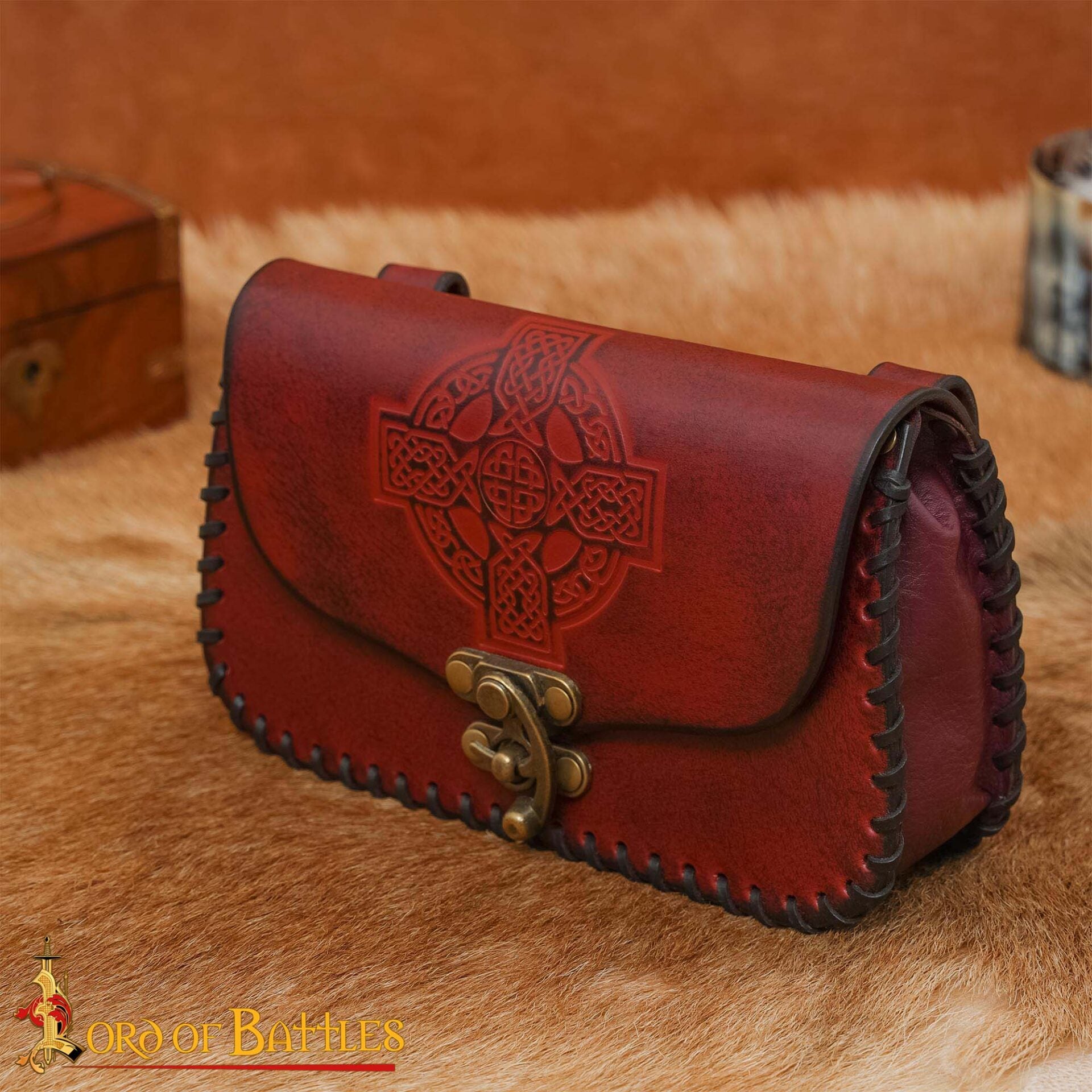 Bolsa de cinturón medieval de cuero genuino con cruz celta grabada — hecha a mano - imagen 14