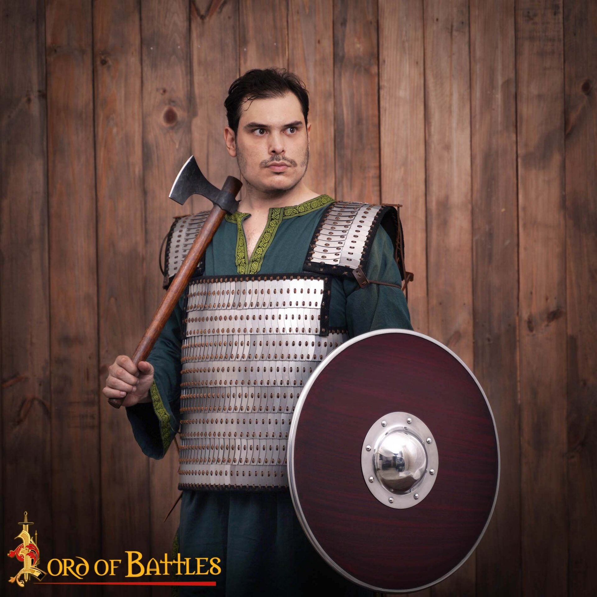 Coraza lamelar medieval remachada — cuero y acero - imagen 2