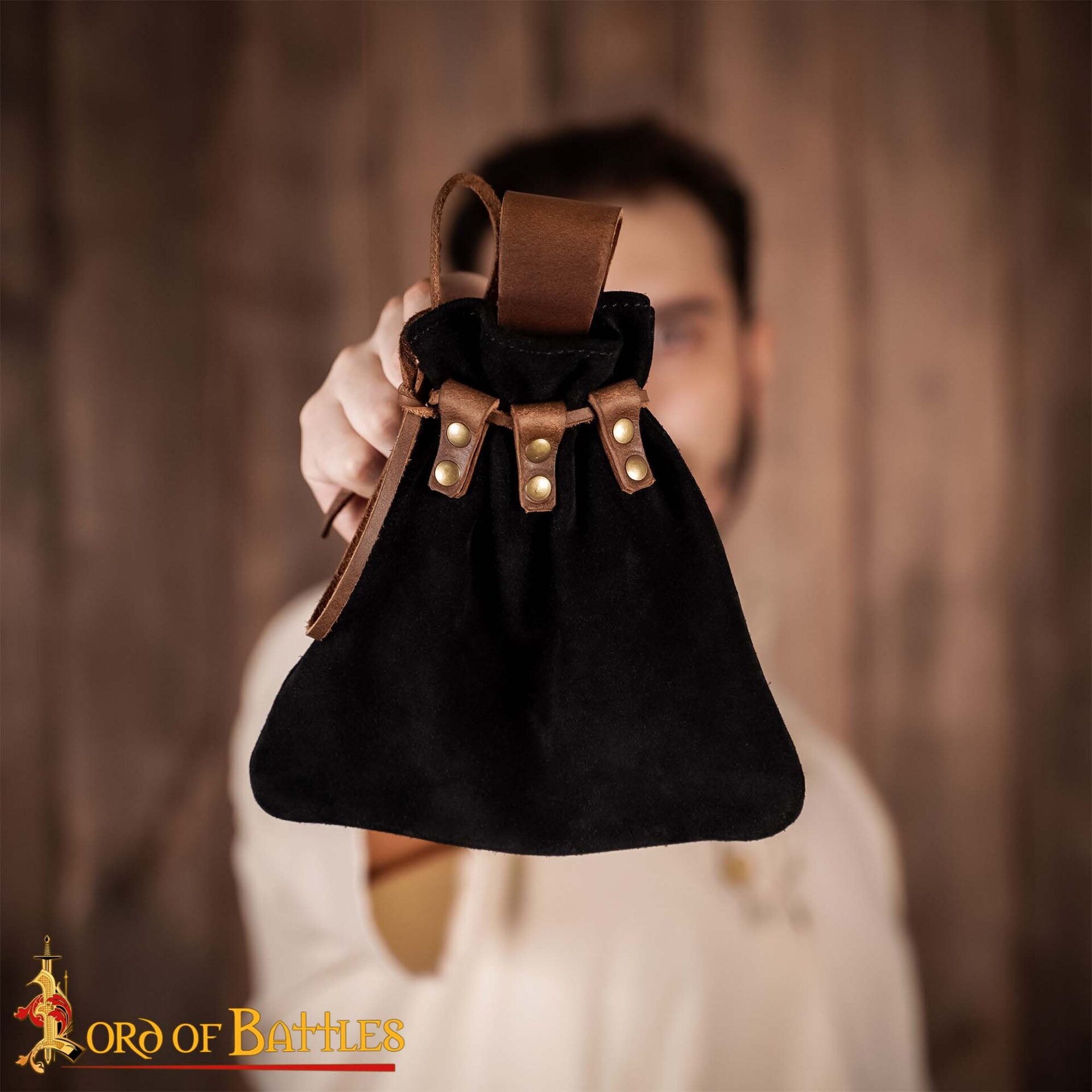Bolsa de cinturón medieval en cuero con cierre de cordón - imagen 12