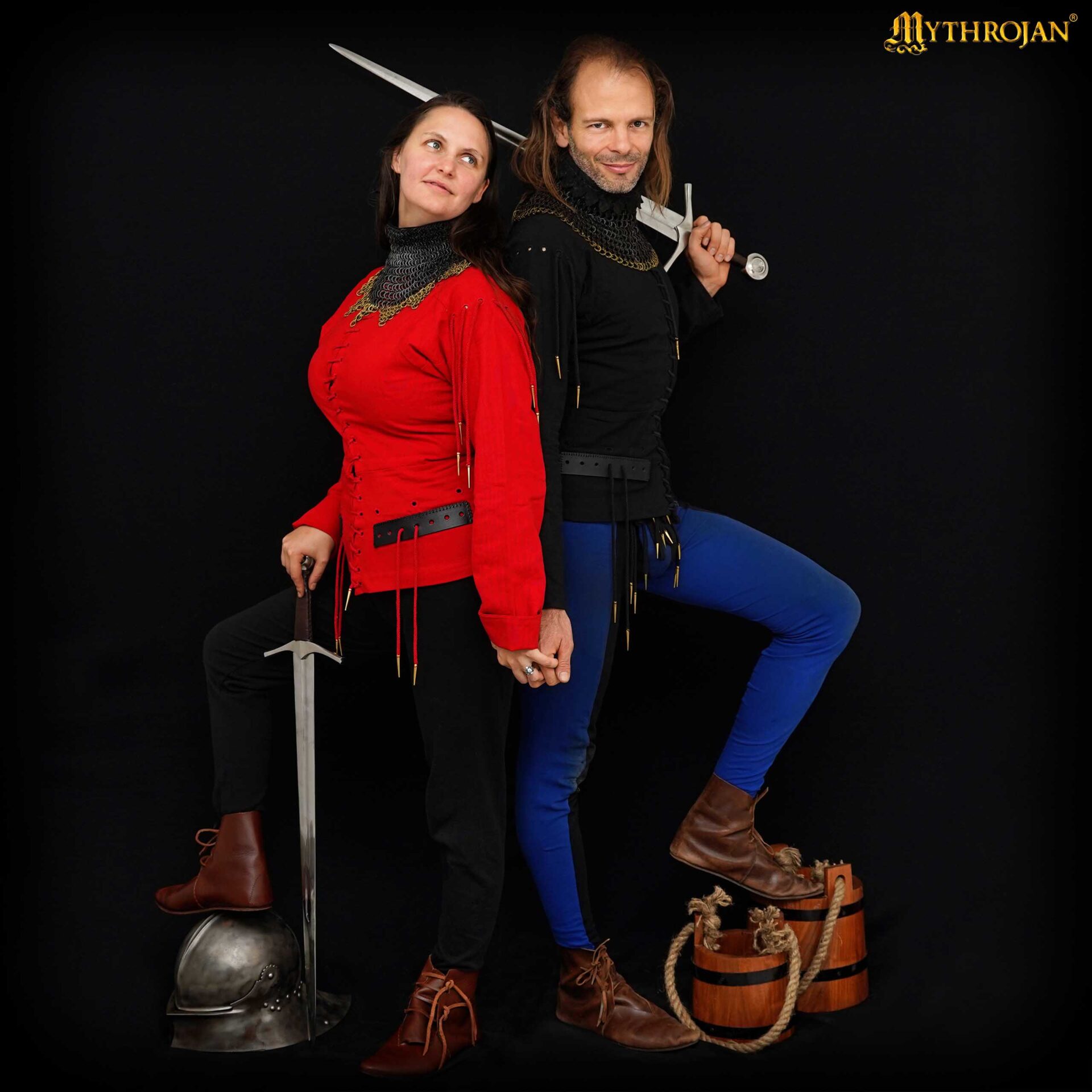 Imagen única de: Jubón armado 'The Knight' — Acolchado medieval tardío (negro, talla L) - Con Defecto