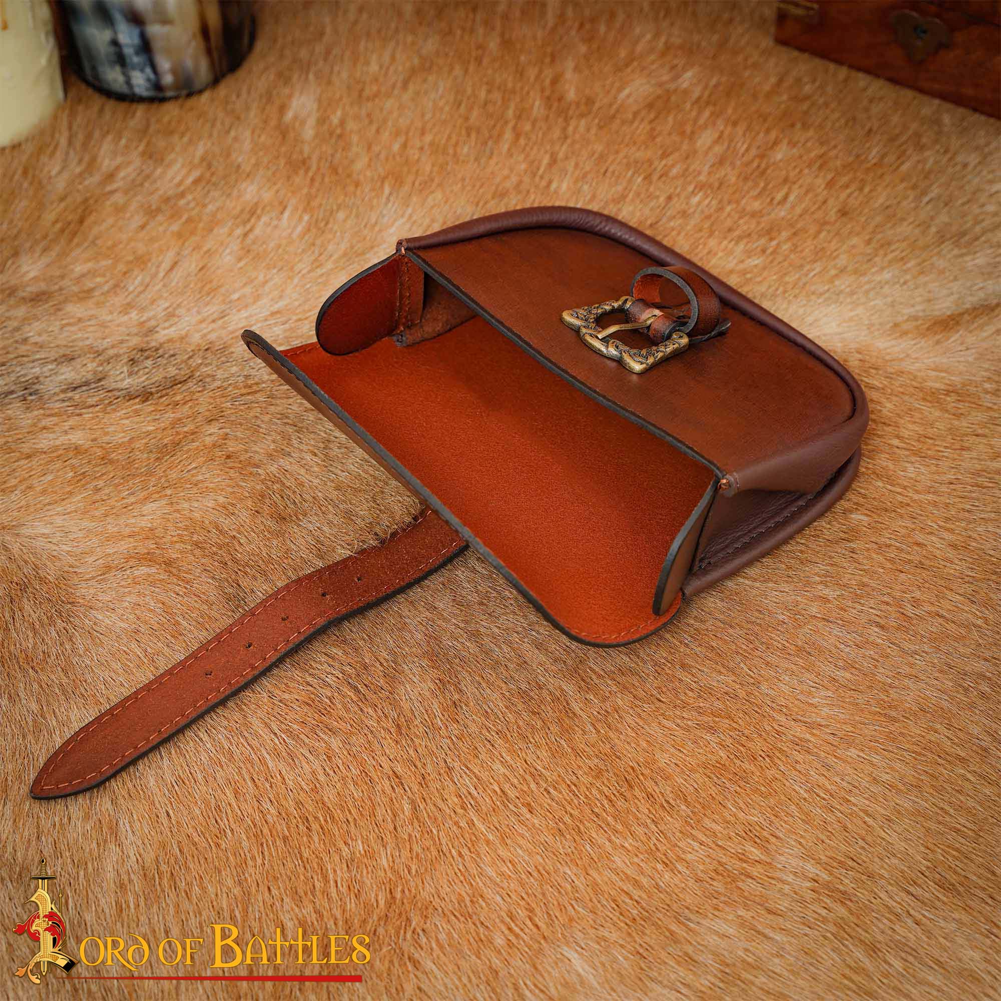 Bolsa de cinturón de cuero hecha a mano con hebilla celta de latón antiguo - imagen 8