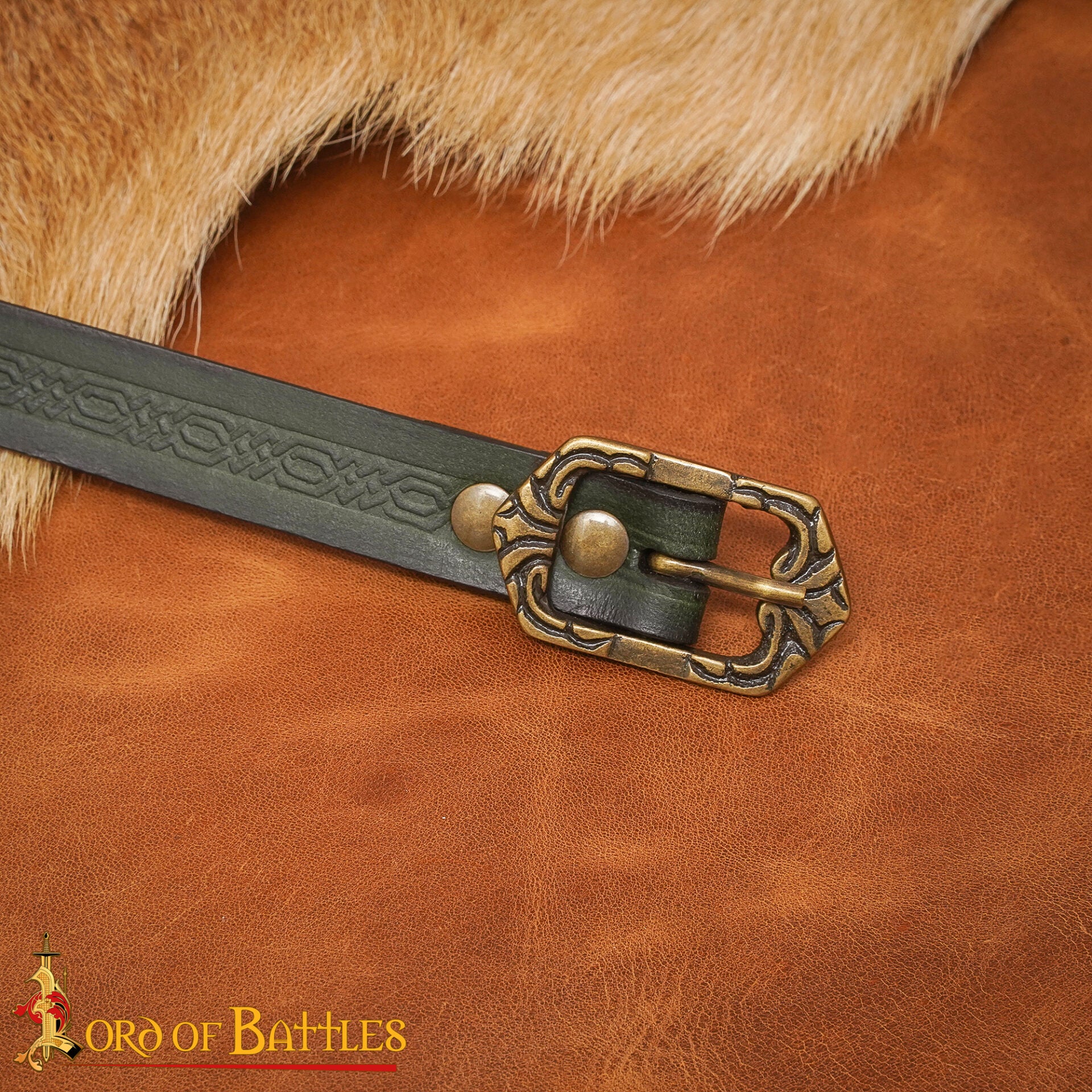 Cinturón medieval de cuero 3 mm con grabado en relieve y hebilla de latón envejecido - imagen 4
