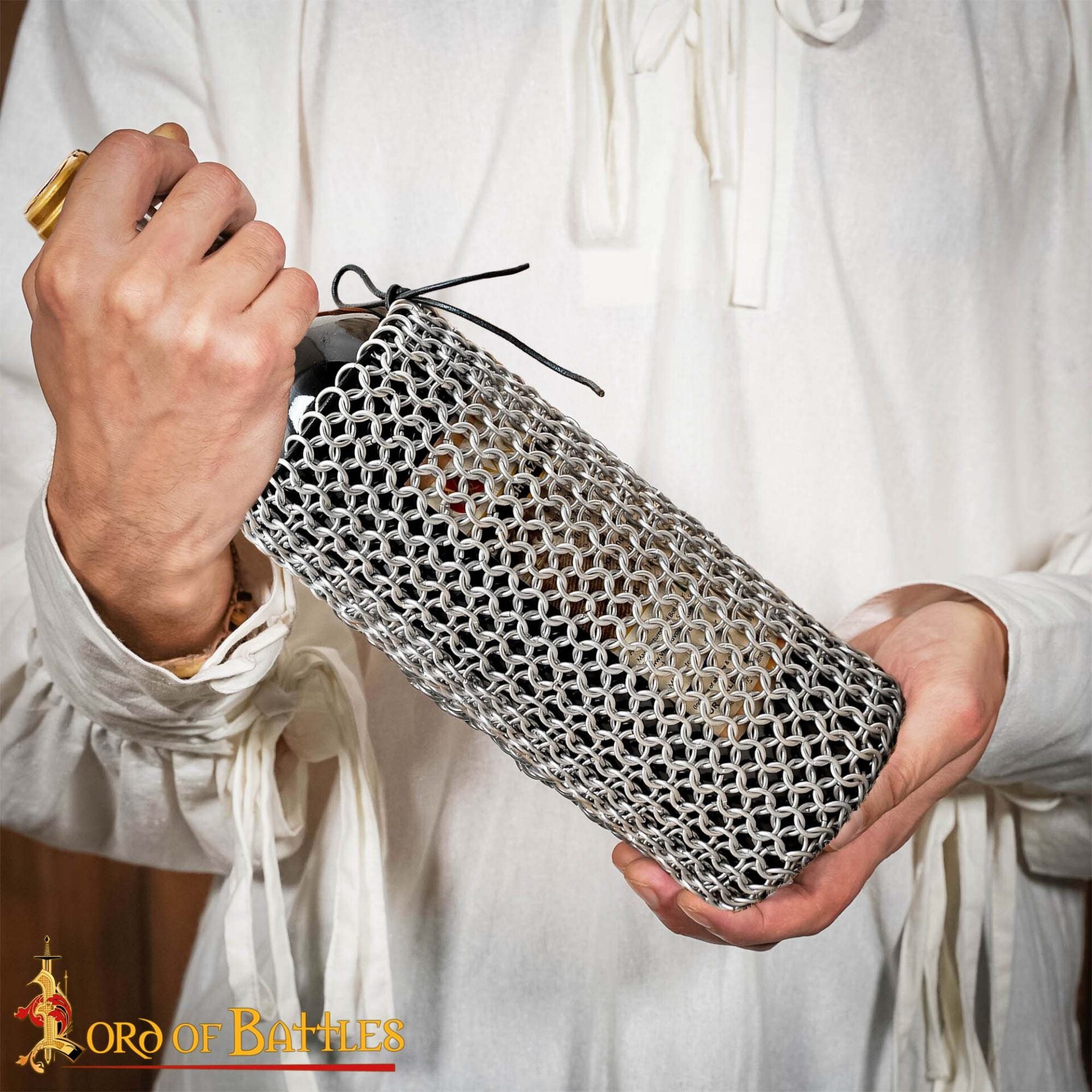 Imagen única de: Funda de malla para botella (8 mm) — para LARP, cosplay y recreación - imagen 6