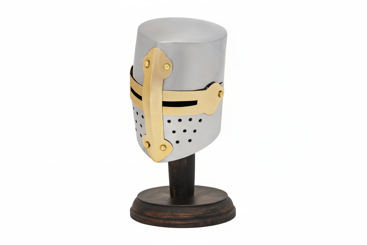 Casco de Caballero Hecho a Mano de Crusader Miniatures - Imagen 4