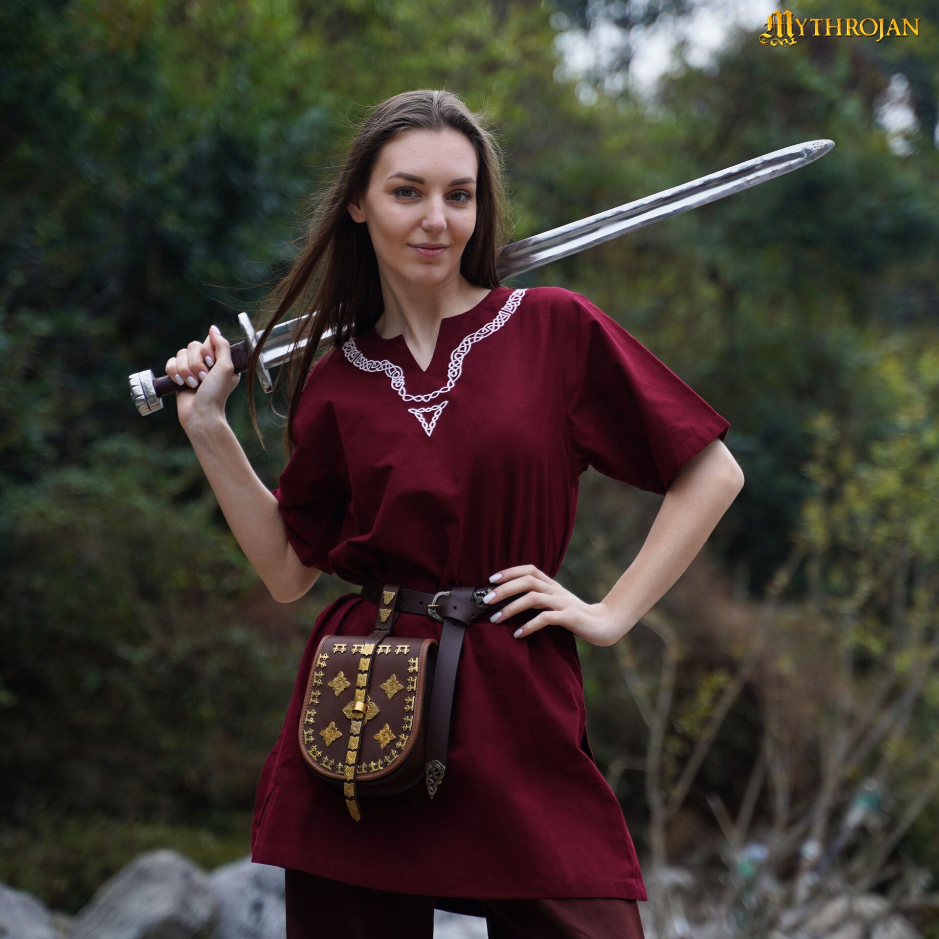 Túnica vikinga de algodón con cuello bordado - Granate - L