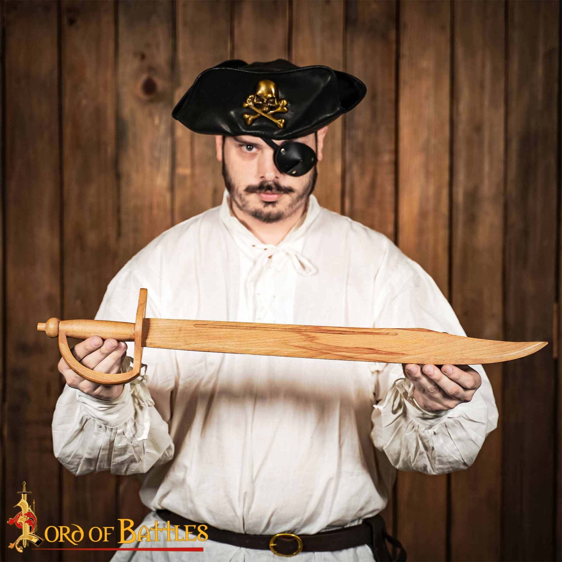 Imagen única de: Sable pirata de madera para entrenamiento y cosplay - Con Defecto