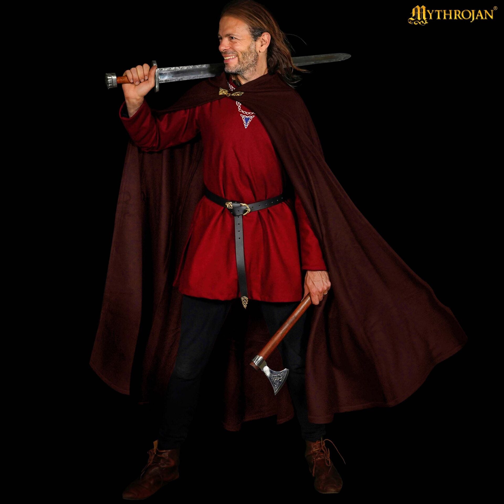 Capa medieval con capucha de lana y broche de latón macizo - imagen 16