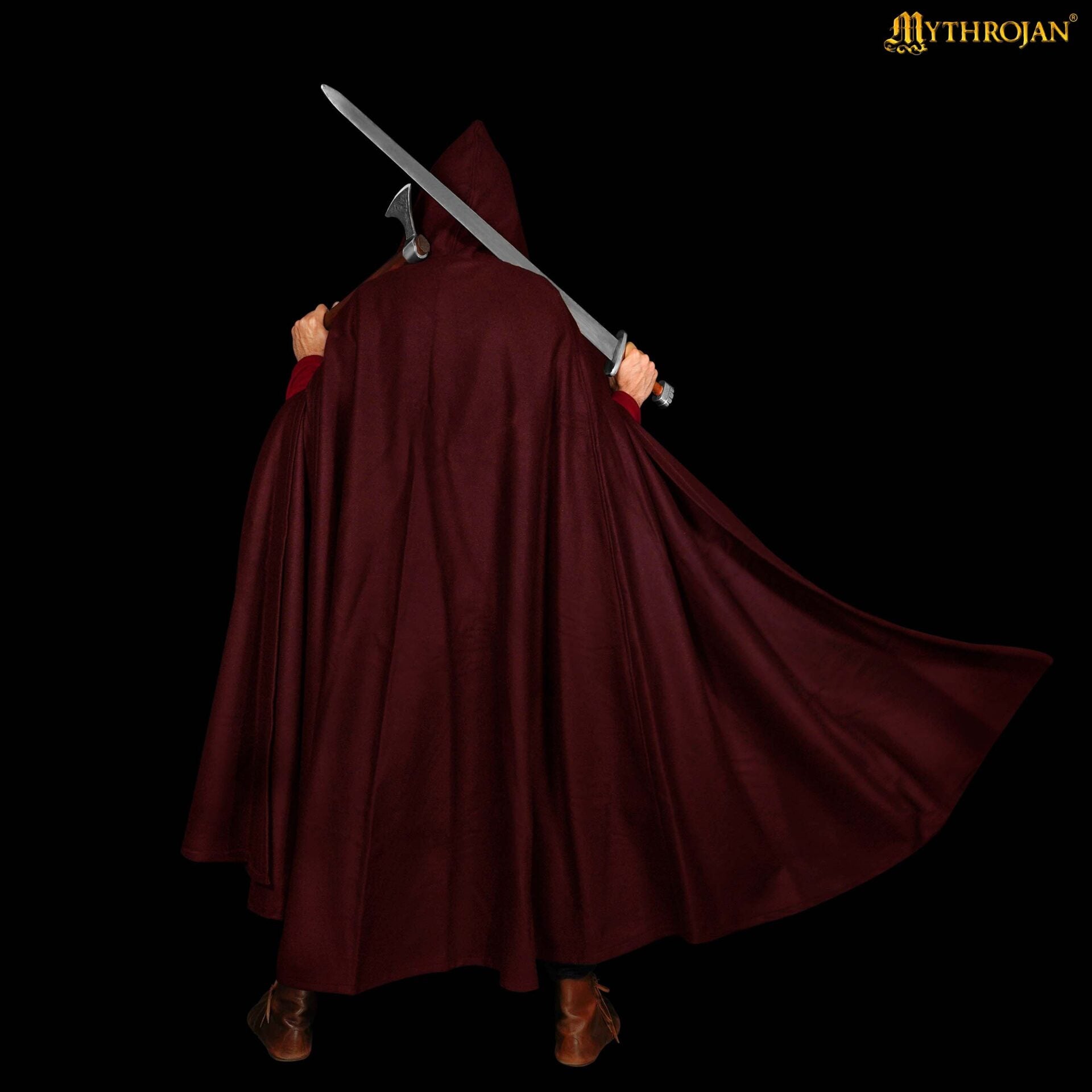 Capa medieval con capucha de lana y broche de latón macizo - imagen 19