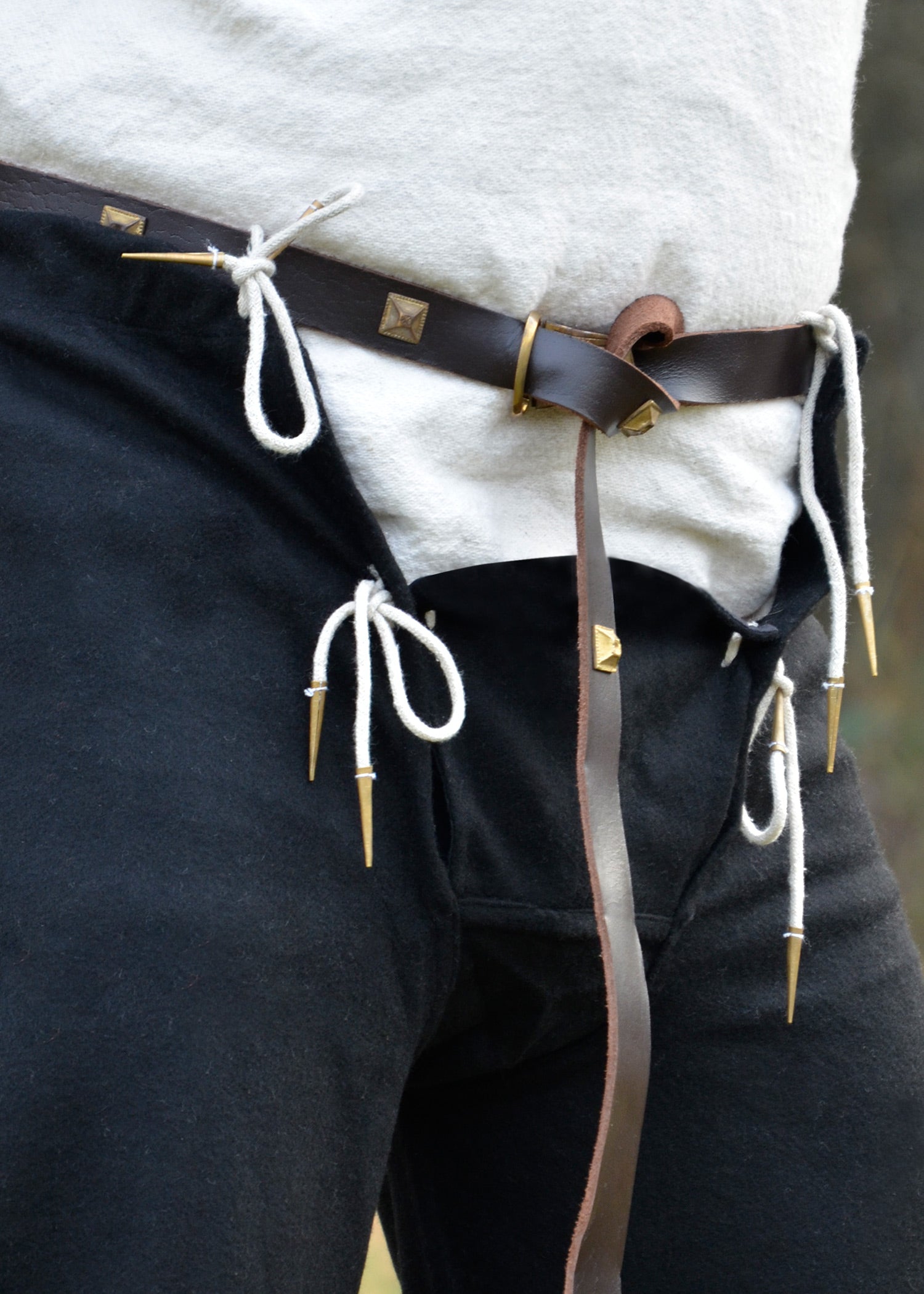 Imagen única de: Pantalón Medieval De Lana Con Nidos, Negro