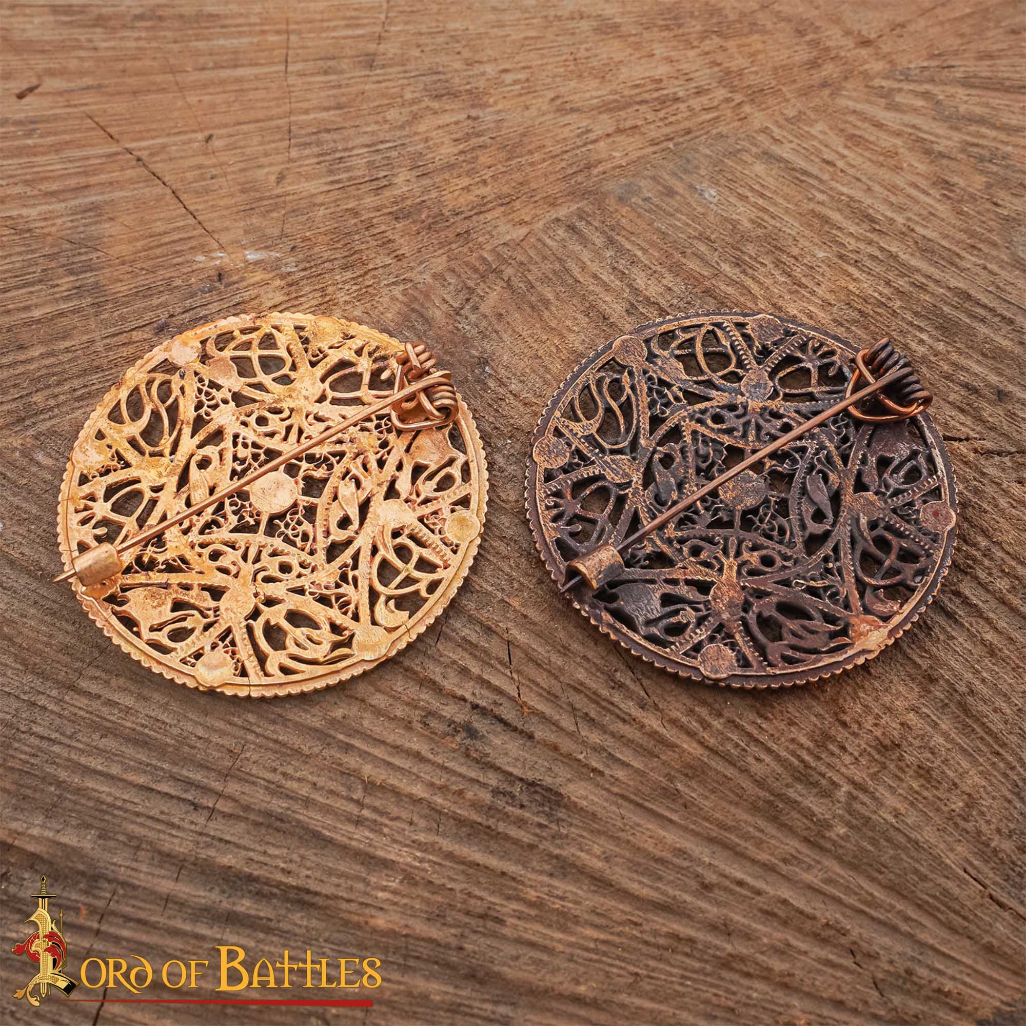 Broche disco vikingo de bronce con filigrana estilo Urnes, 6 cm - imagen 5