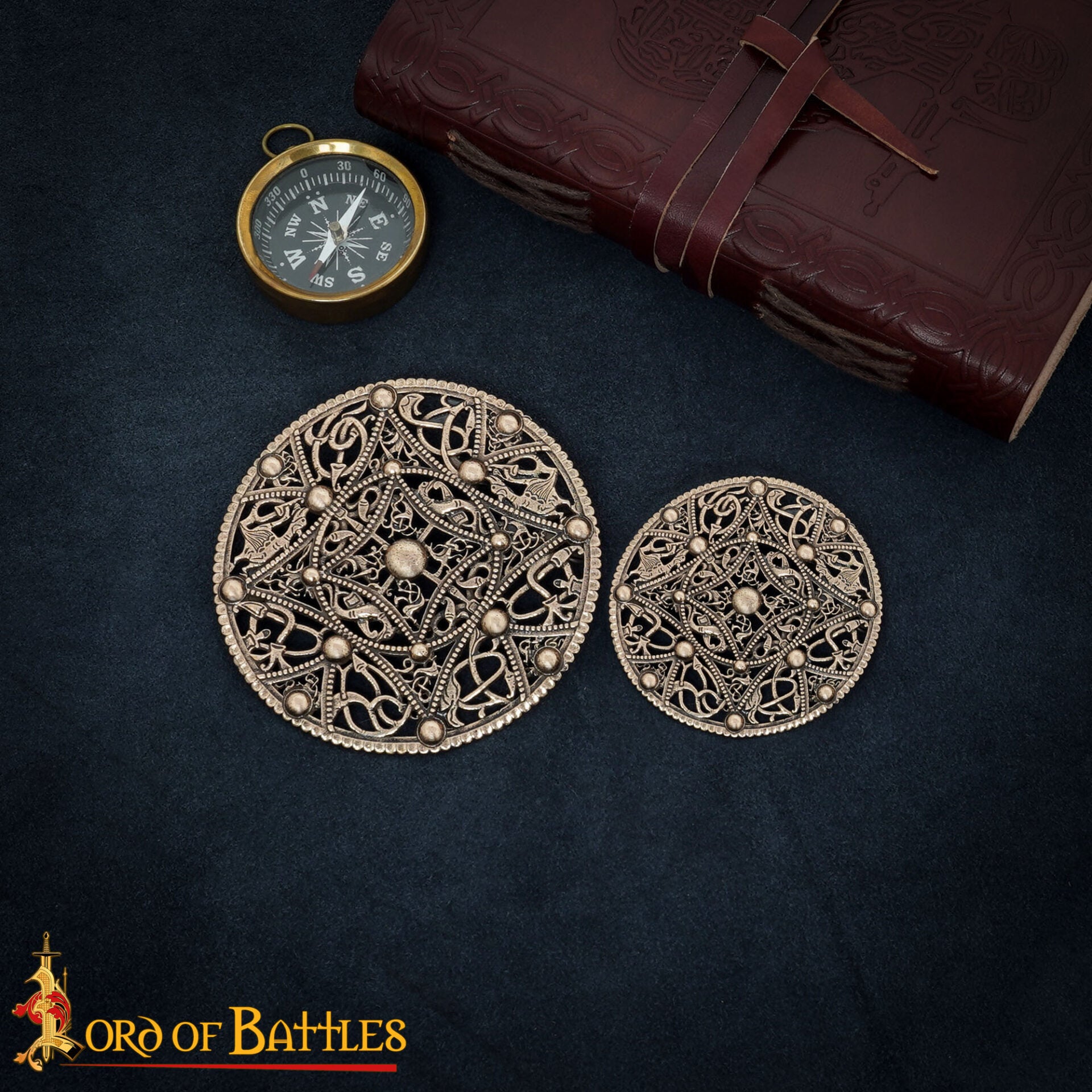 Broche disco vikingo de bronce con filigrana estilo Urnes, 6 cm - imagen 7