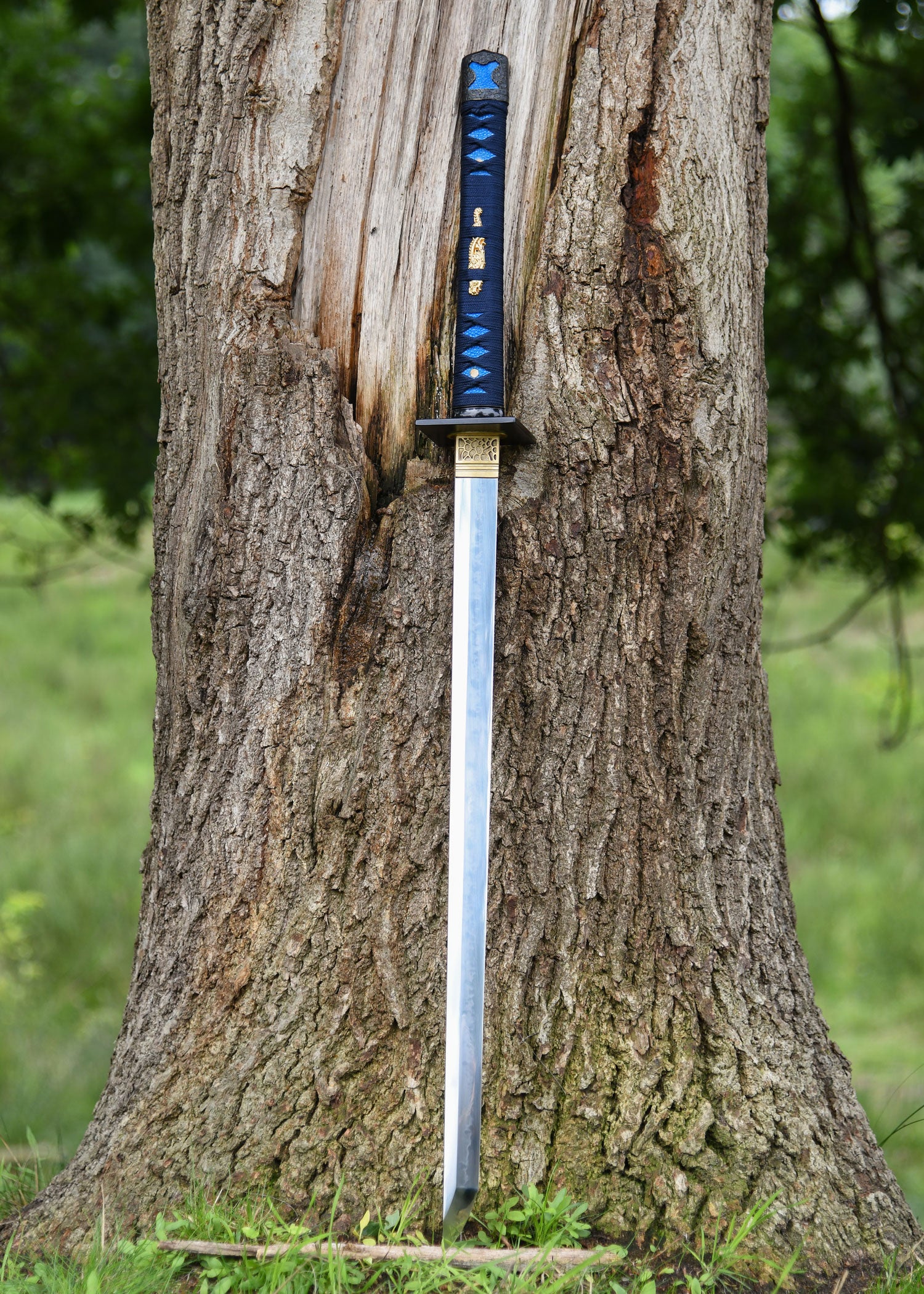 Imagen única de: Kage No Senshi Chokuto, Espadas De Batalla