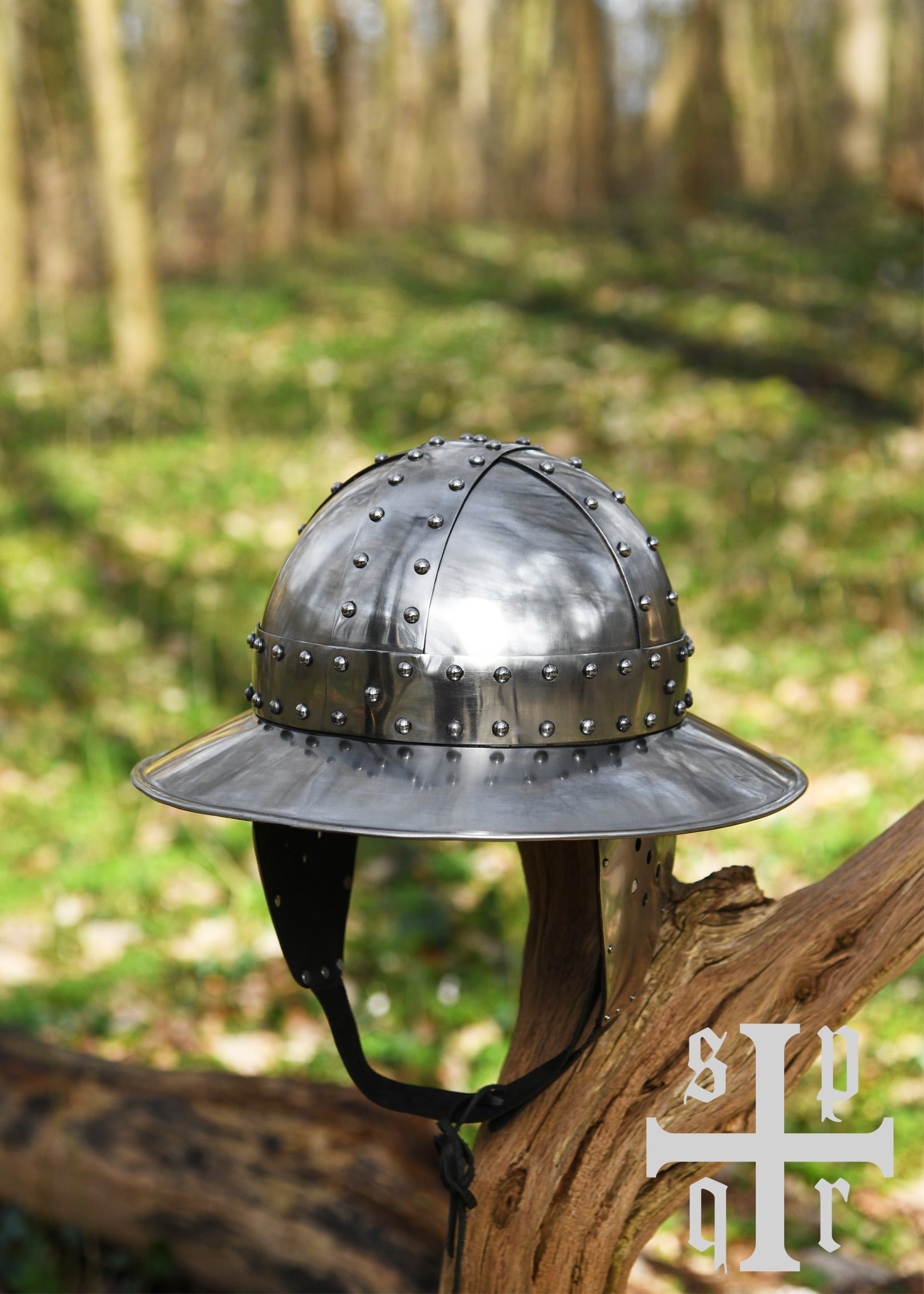 Imagen única de: Monje Con Cierres Y Solapas En Las Mejillas, Siglo Xiv, Acero De 1,6 Mm