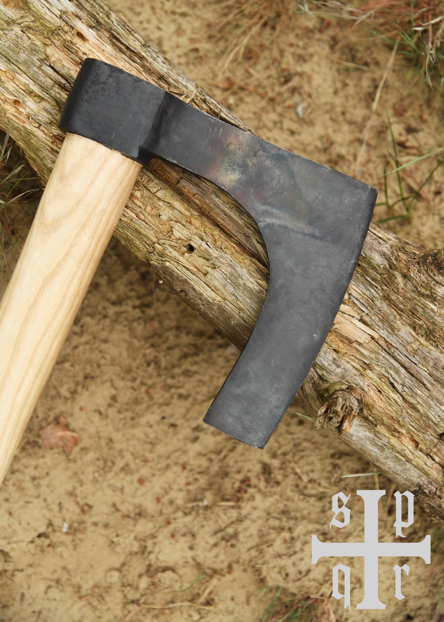 Imagen única de: Hacha Barbuda Vikinga, Forjada A Mano.