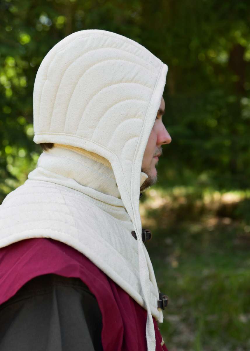Hooded with padded waist, natural