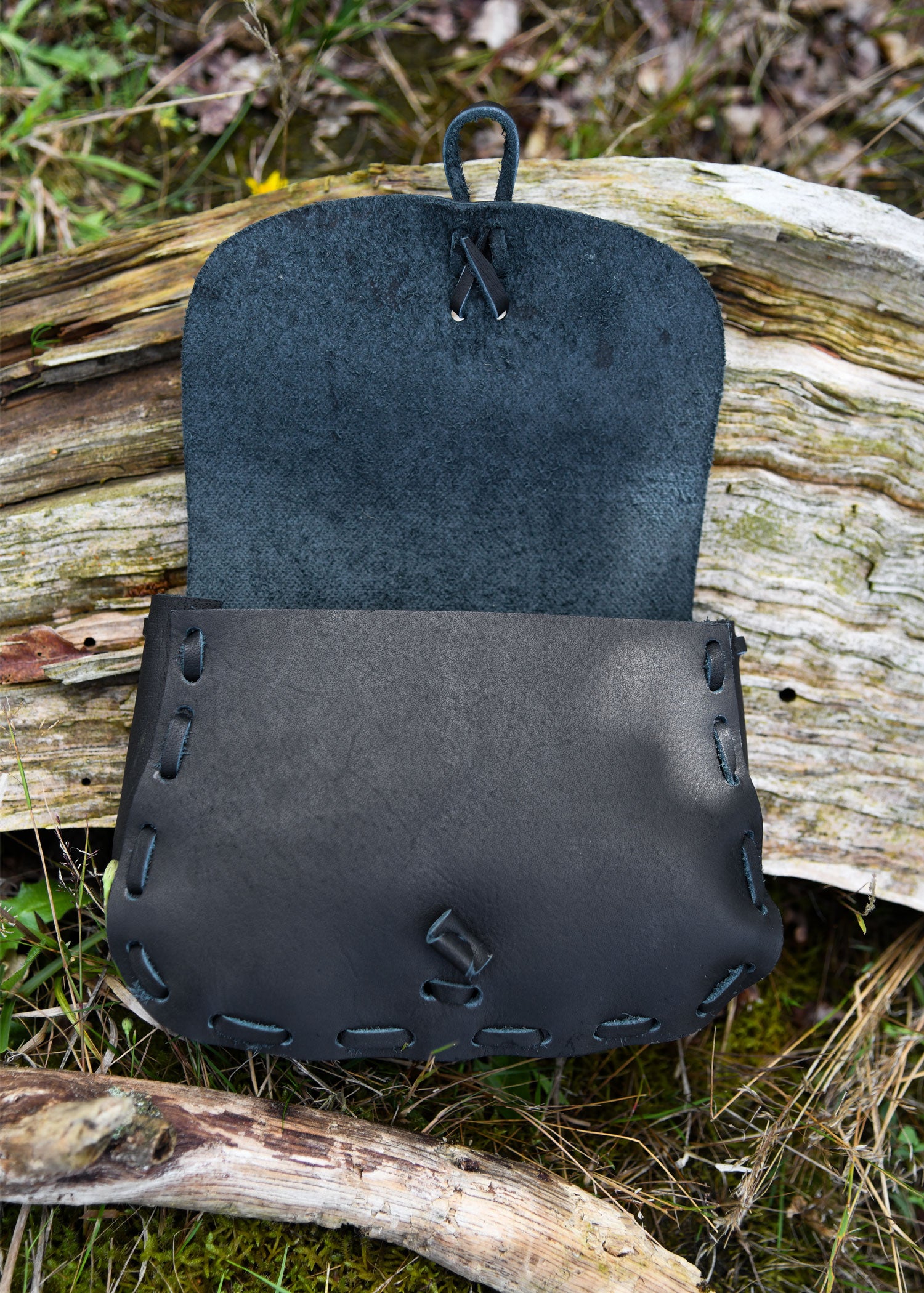 Imagen única de: Bolso Medieval De Cuero, Negro