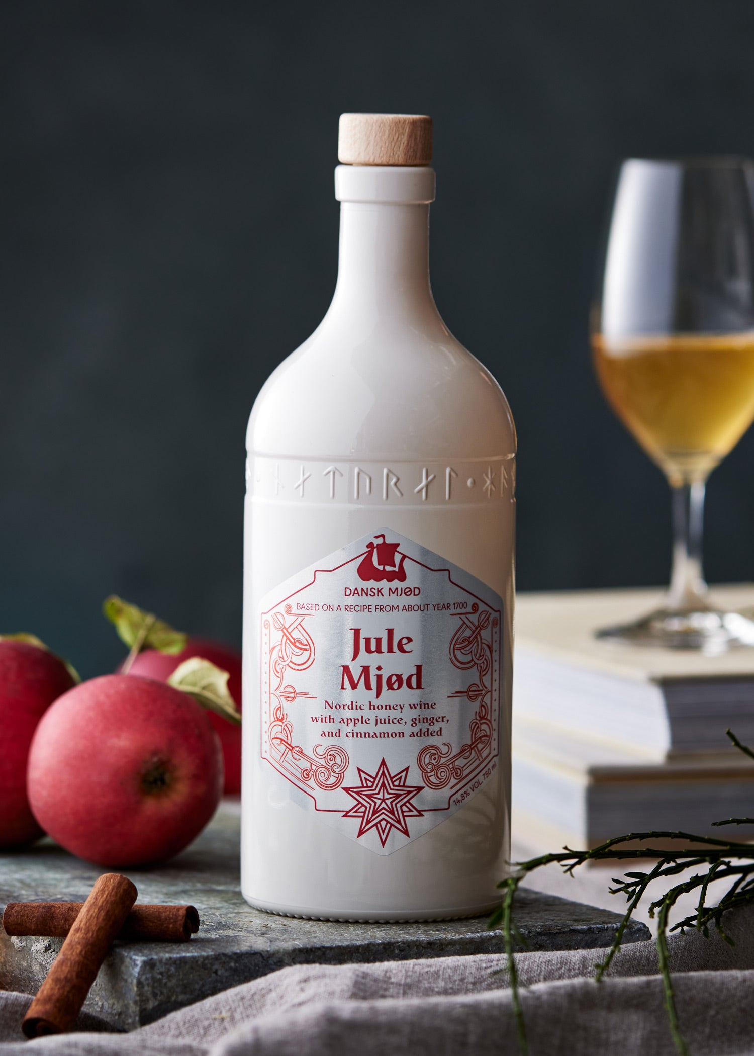Imagen única de: Jule Mjød - Hidromiel De Navidad, 14,8% Vol., Botella De 0,75 L - Dansk Mjød