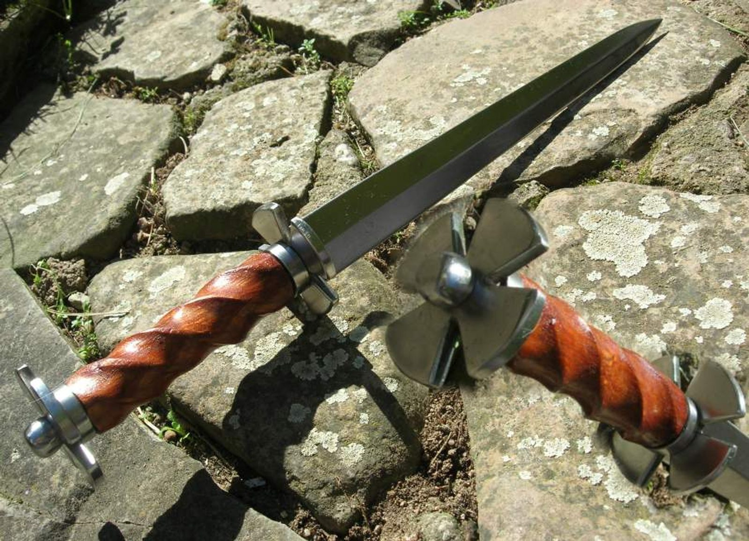 La Daga de Disco del Siglo XV: arma fiel del combate medieval