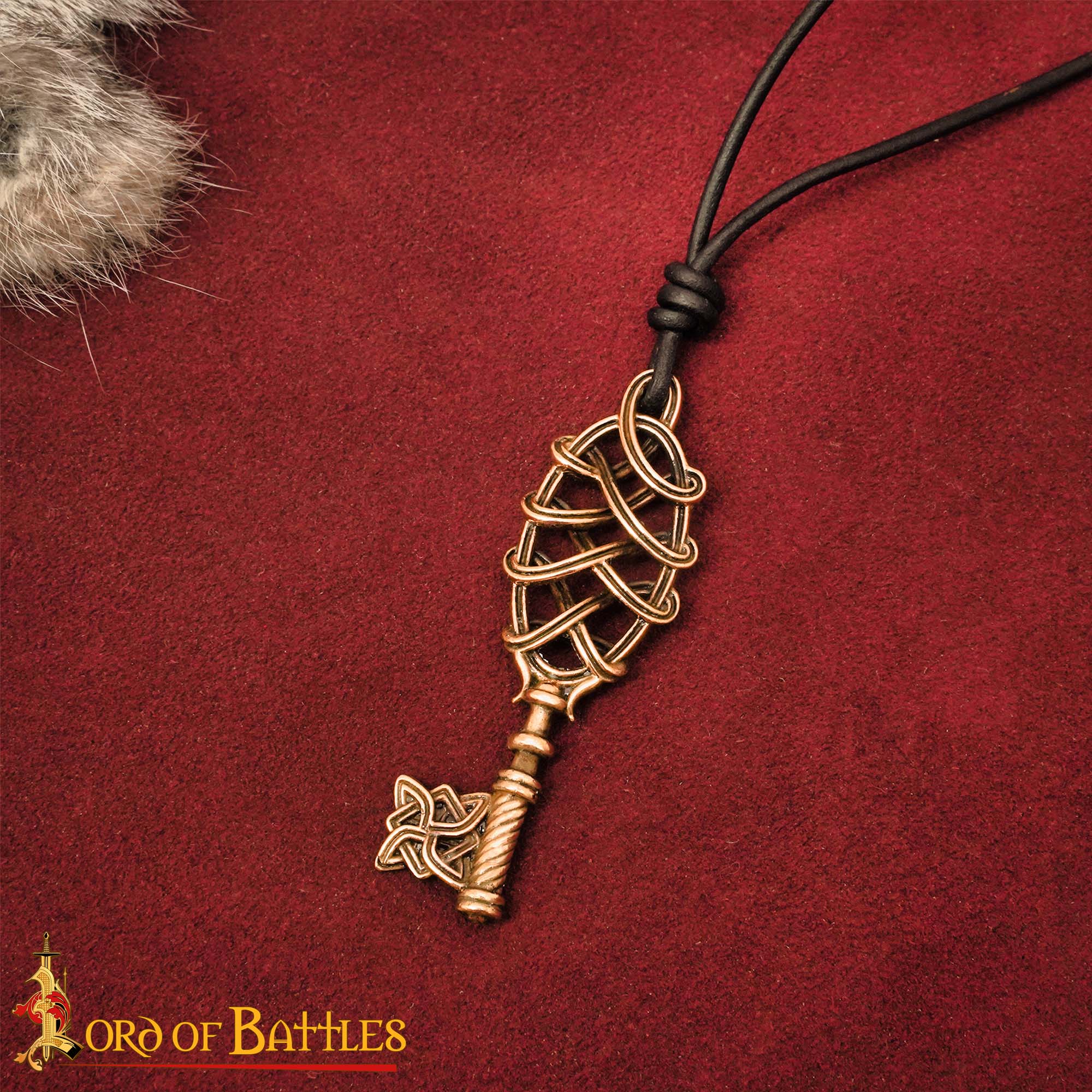 Imagen única de: Collar Colgante Llave Vikinga de Bronce - Fundición a la Cera Perdida con Cordón de Cuero Ajustable