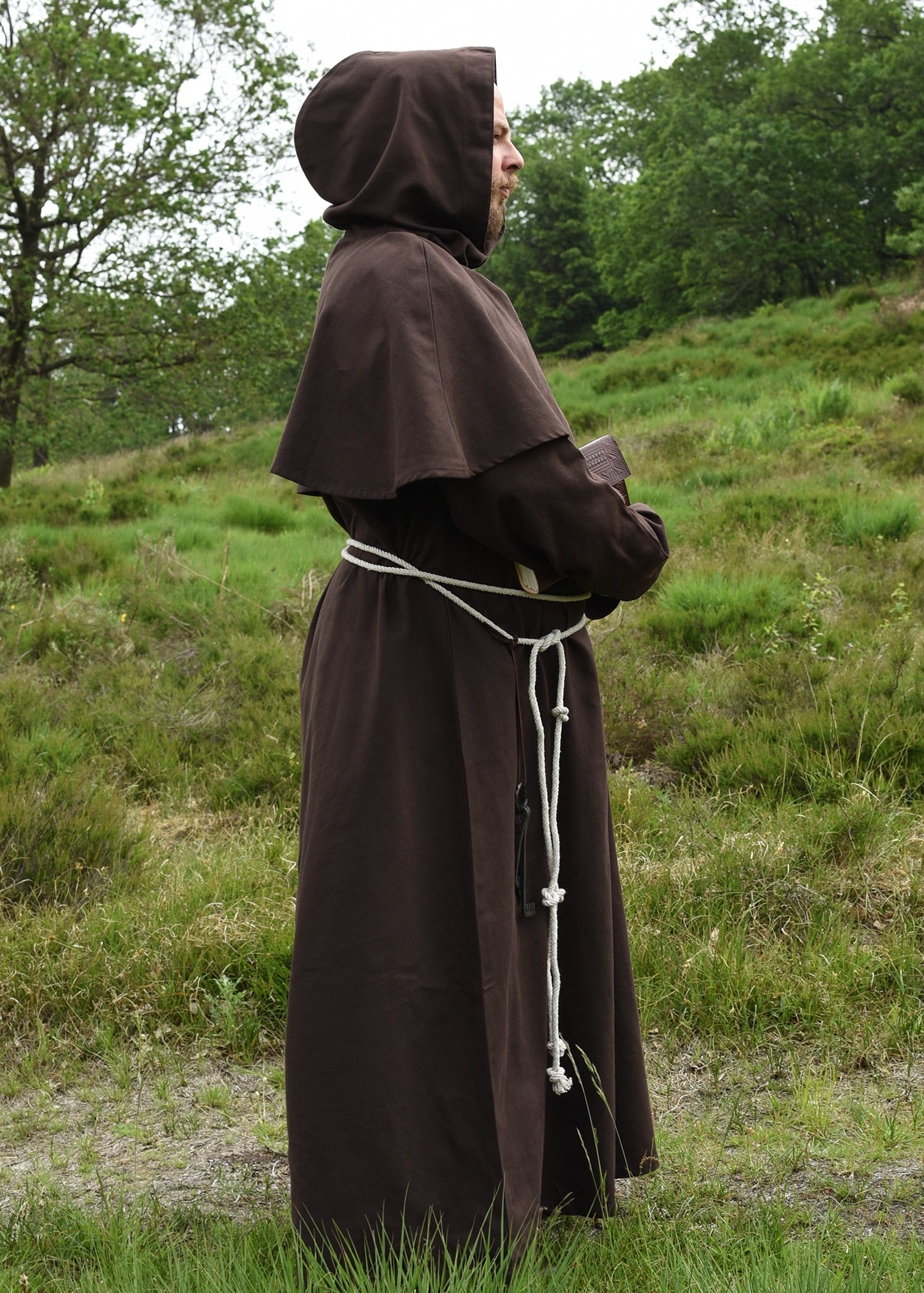 Imagen única de: Hábito Monje Benedicto, Marrón