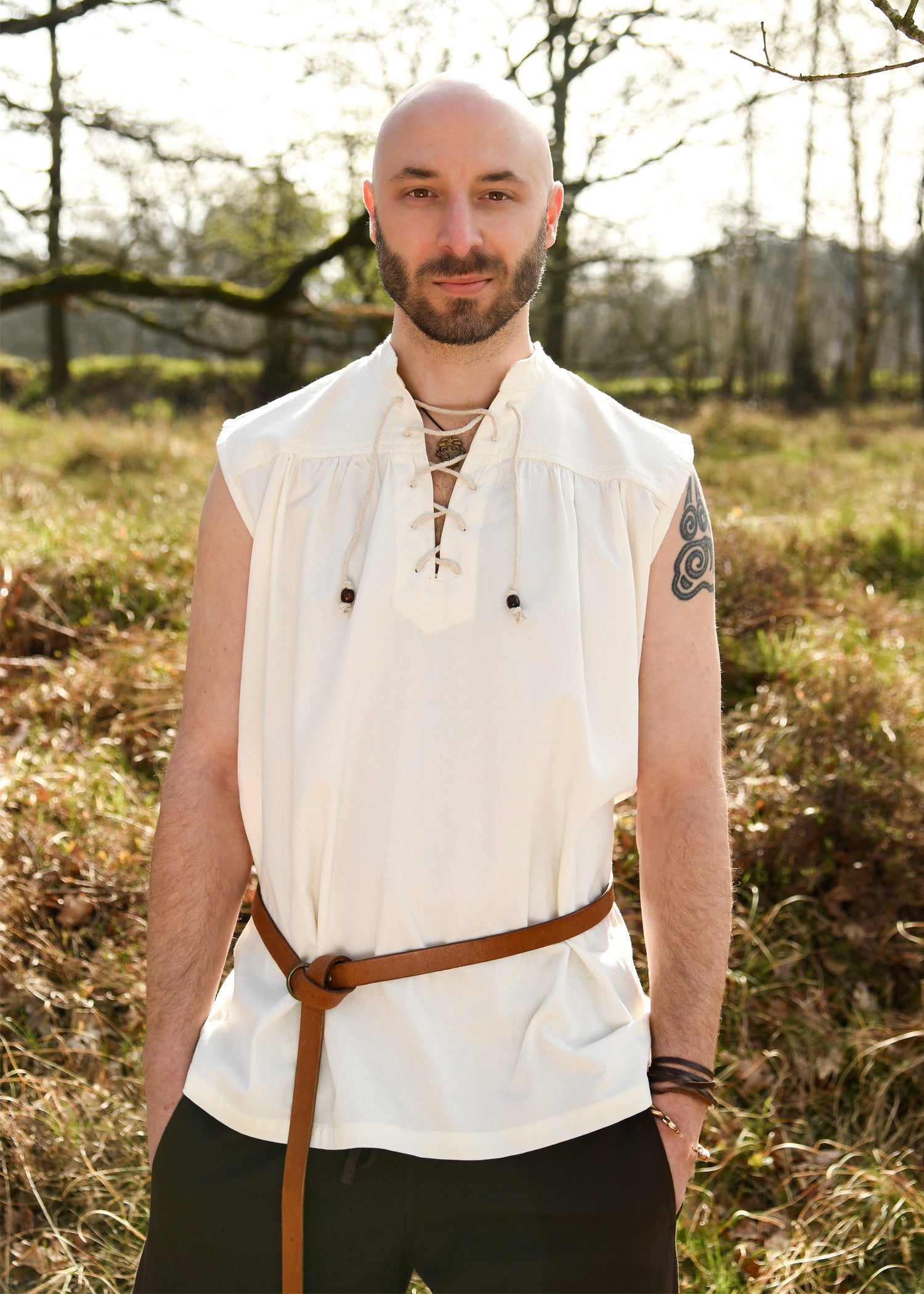 Imagen única de: Camisa Medieval Konstantin, Sin Mangas, Natural