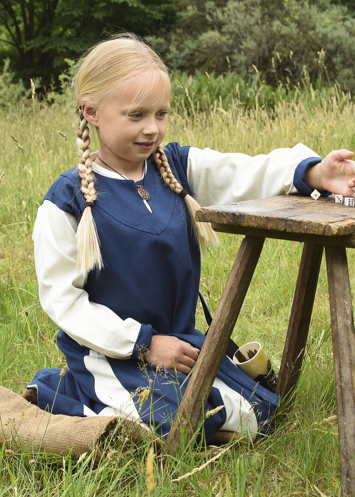 Imagen única de: Vestido Vikingo Infantil Solveig, Azul/natural