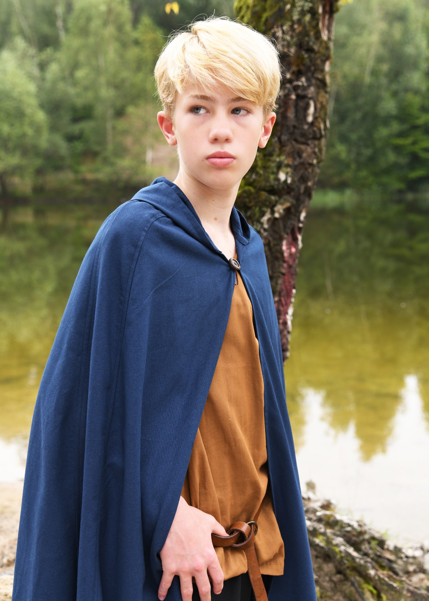 Imagen única de: Manto Medieval Infantil Paul, Azul