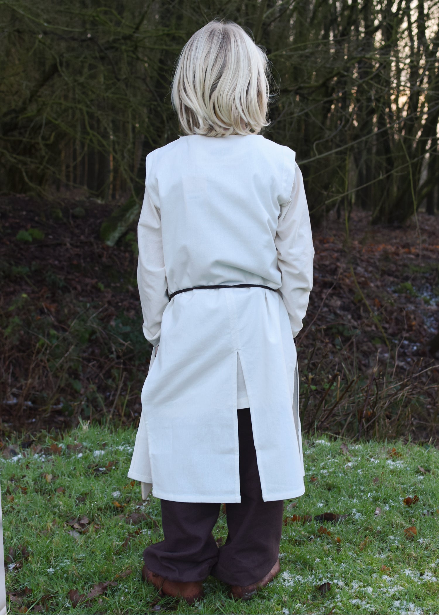 Imagen única de: Tabardo Infantil Alexander, Caballero Teutónico, Natural/negro