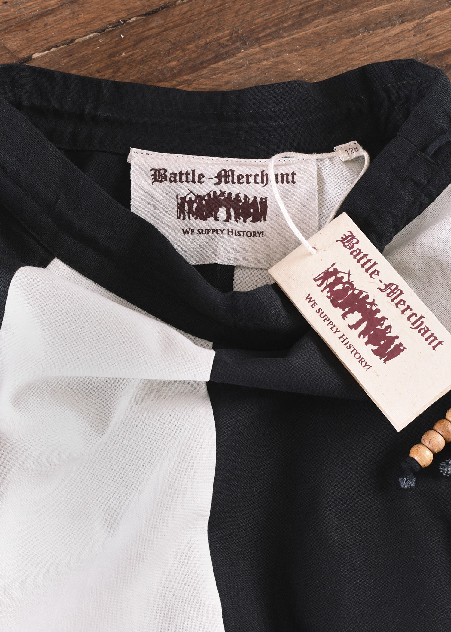 Imagen única de: Falda Medieval Infantil Lucia, Acampanada, Negro/natural