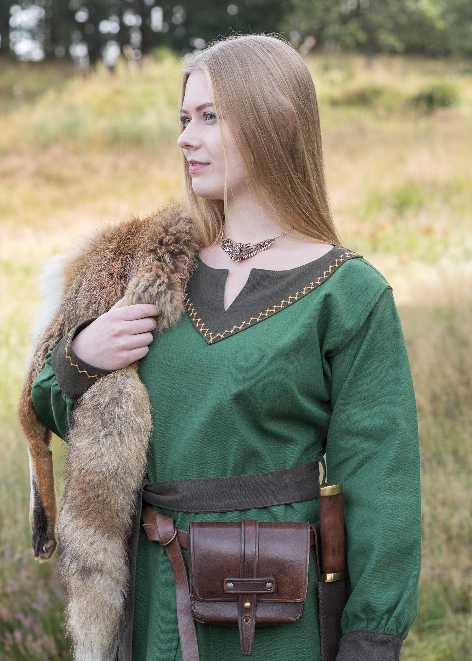 Imagen única de: Vestido Vikingo Jonah, Verde