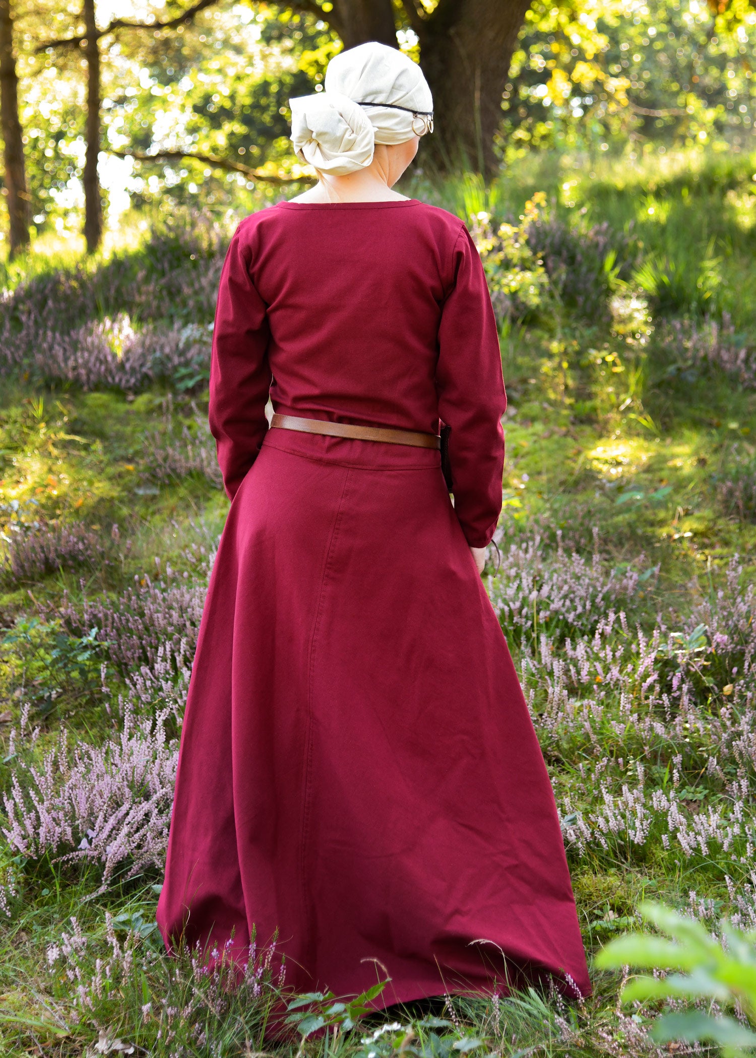 Imagen única de: Vestido Medieval Sencillo Afra De Lona, Rojo Vino.