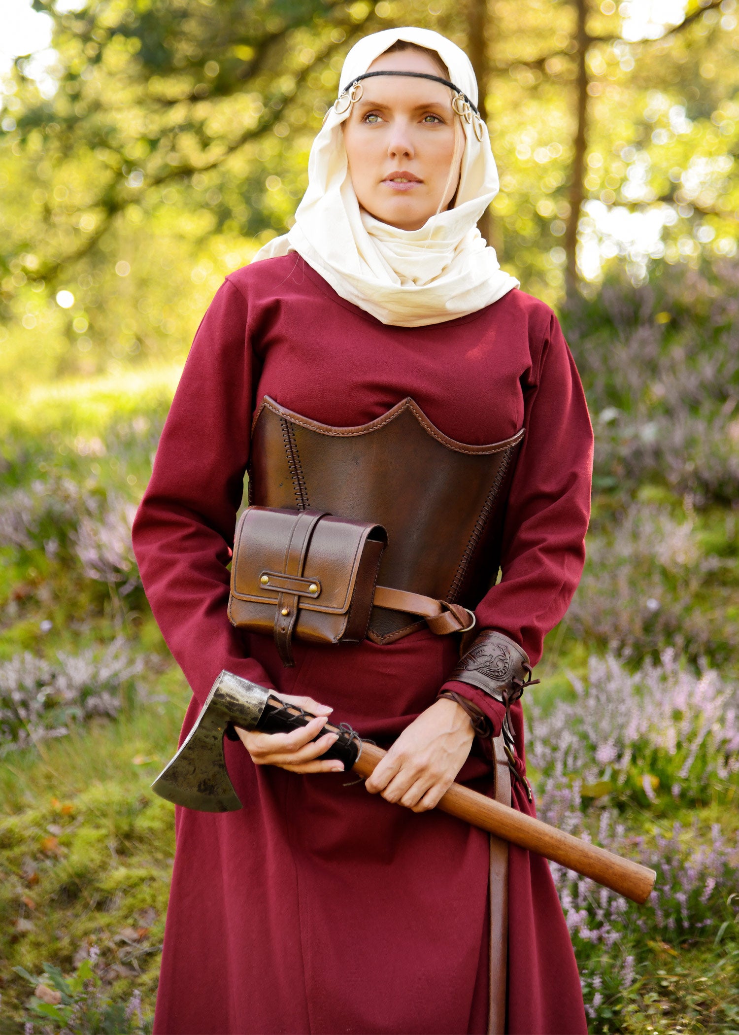 Imagen única de: Vestido Medieval Sencillo Afra De Lona, Rojo Vino.